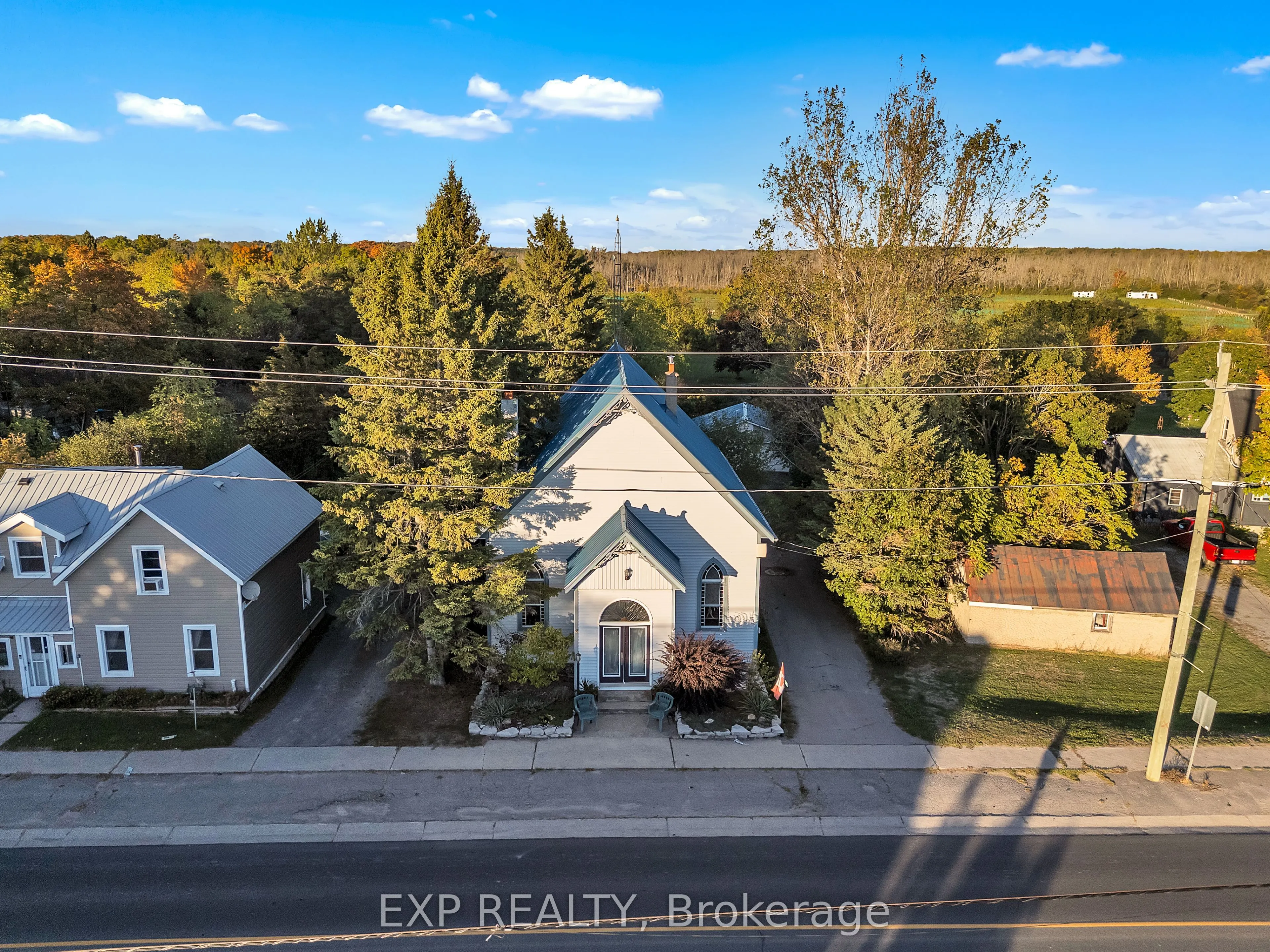 18630 Loyalist Parkway