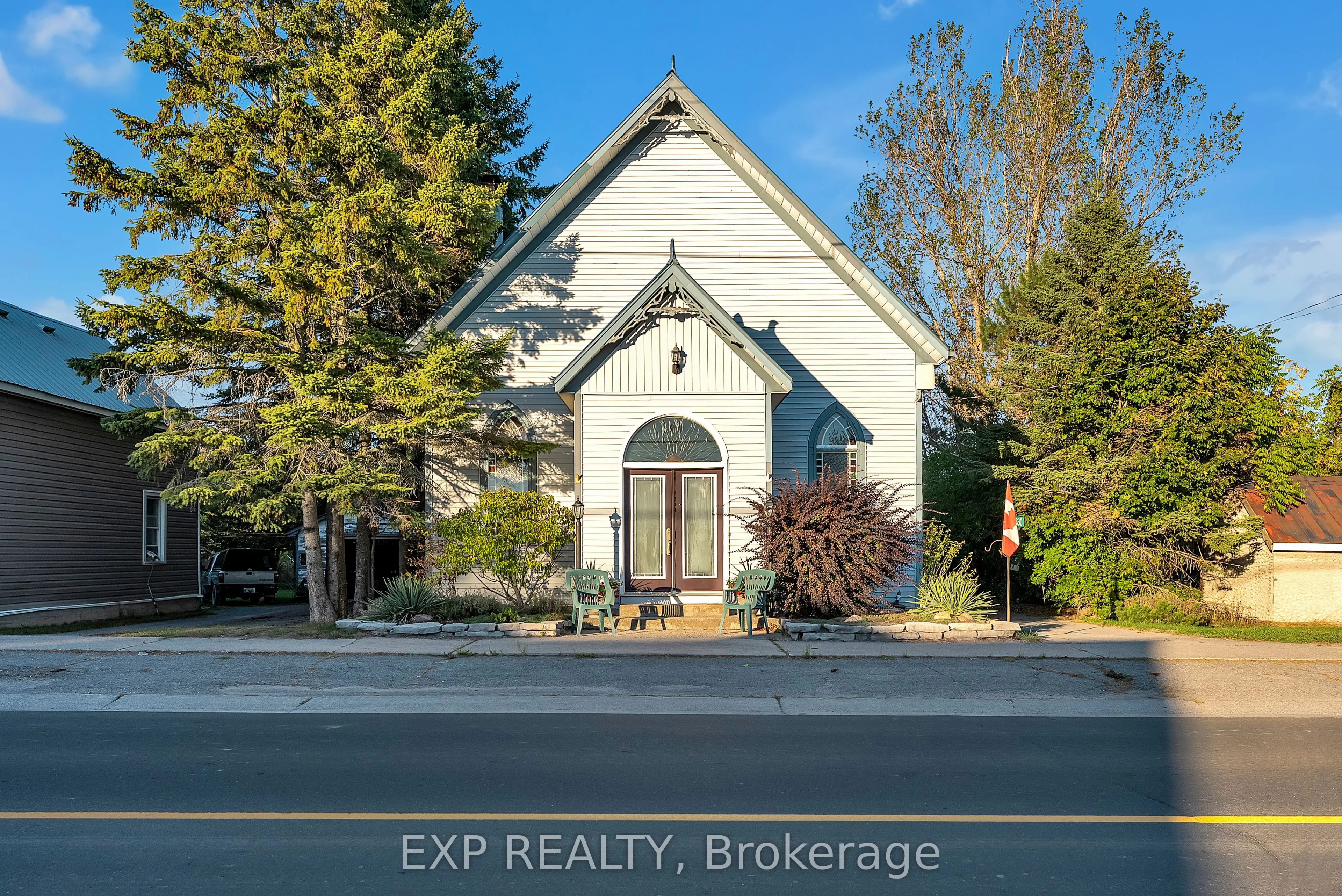 18630 Loyalist Parkway