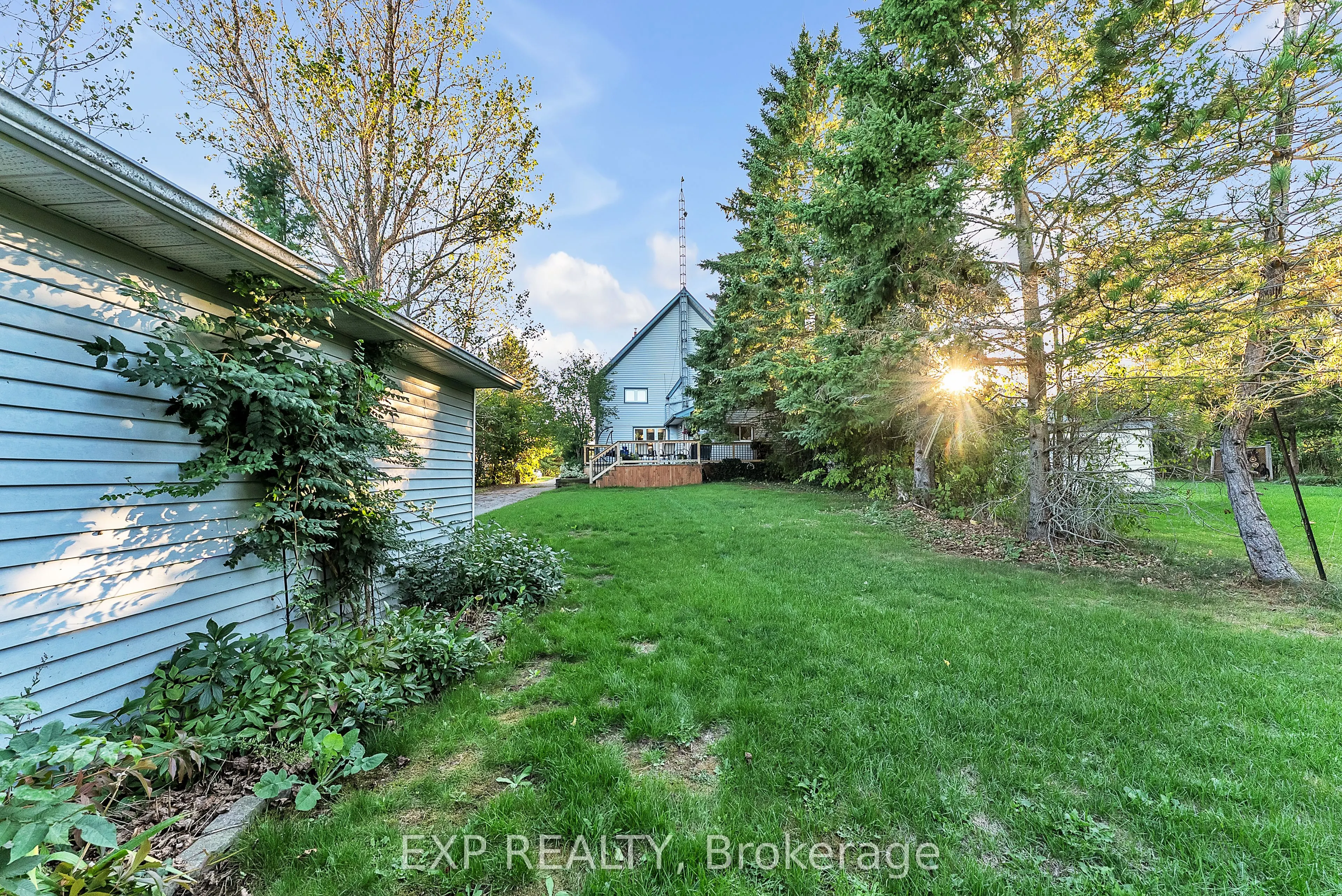 18630 Loyalist Parkway