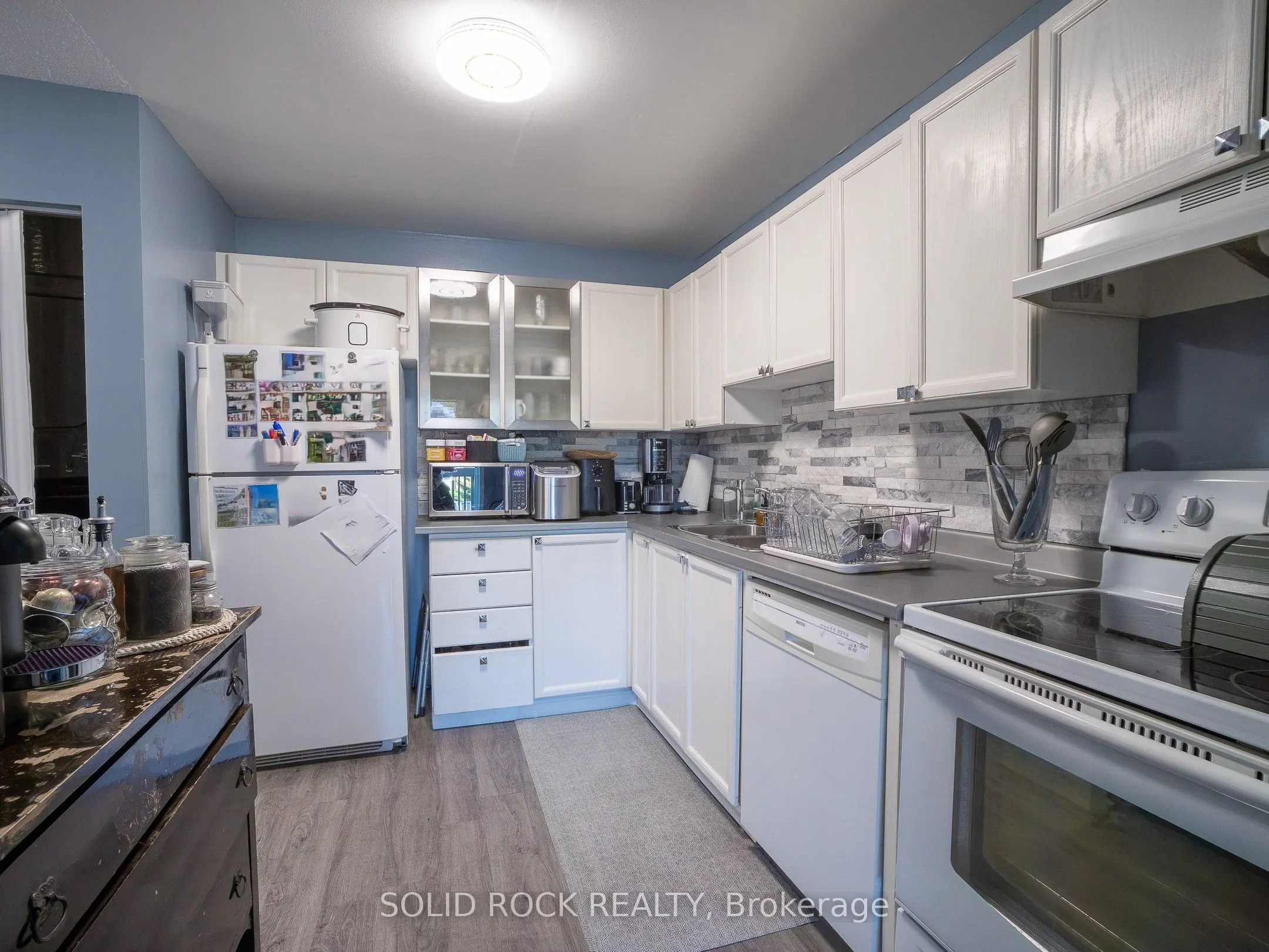 24 Townline Road W, #106