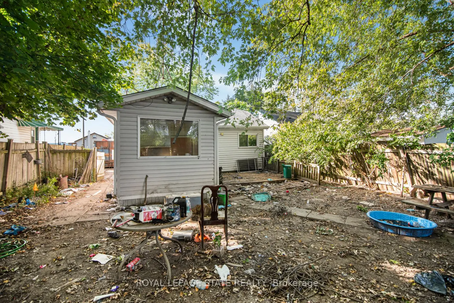 406 Hennepin Avenue