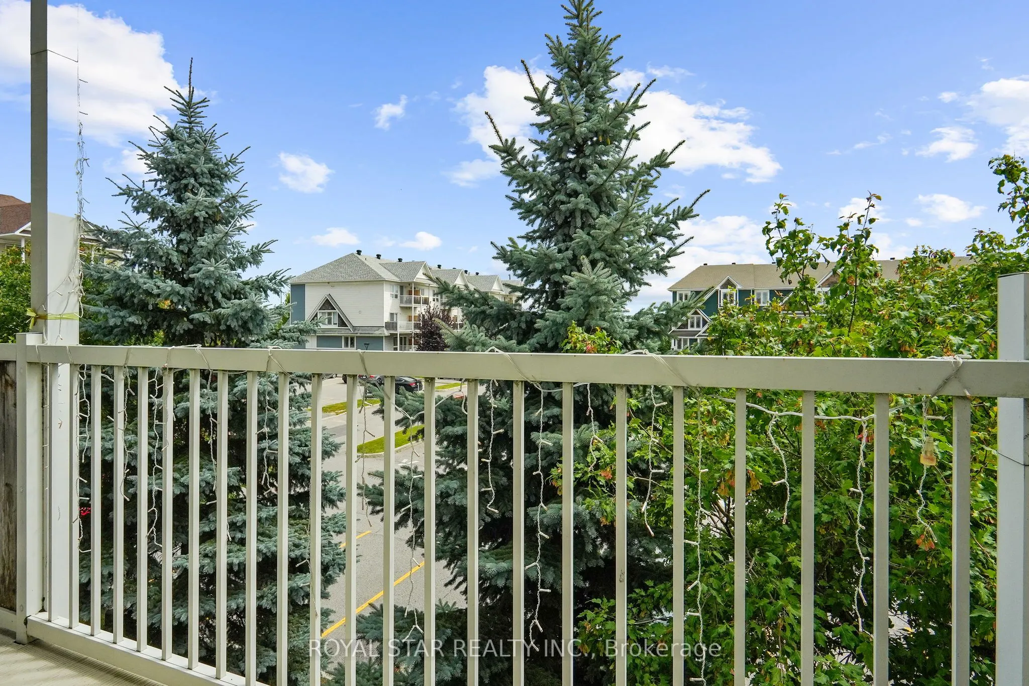 258 Meadowbreeze Drive, #35