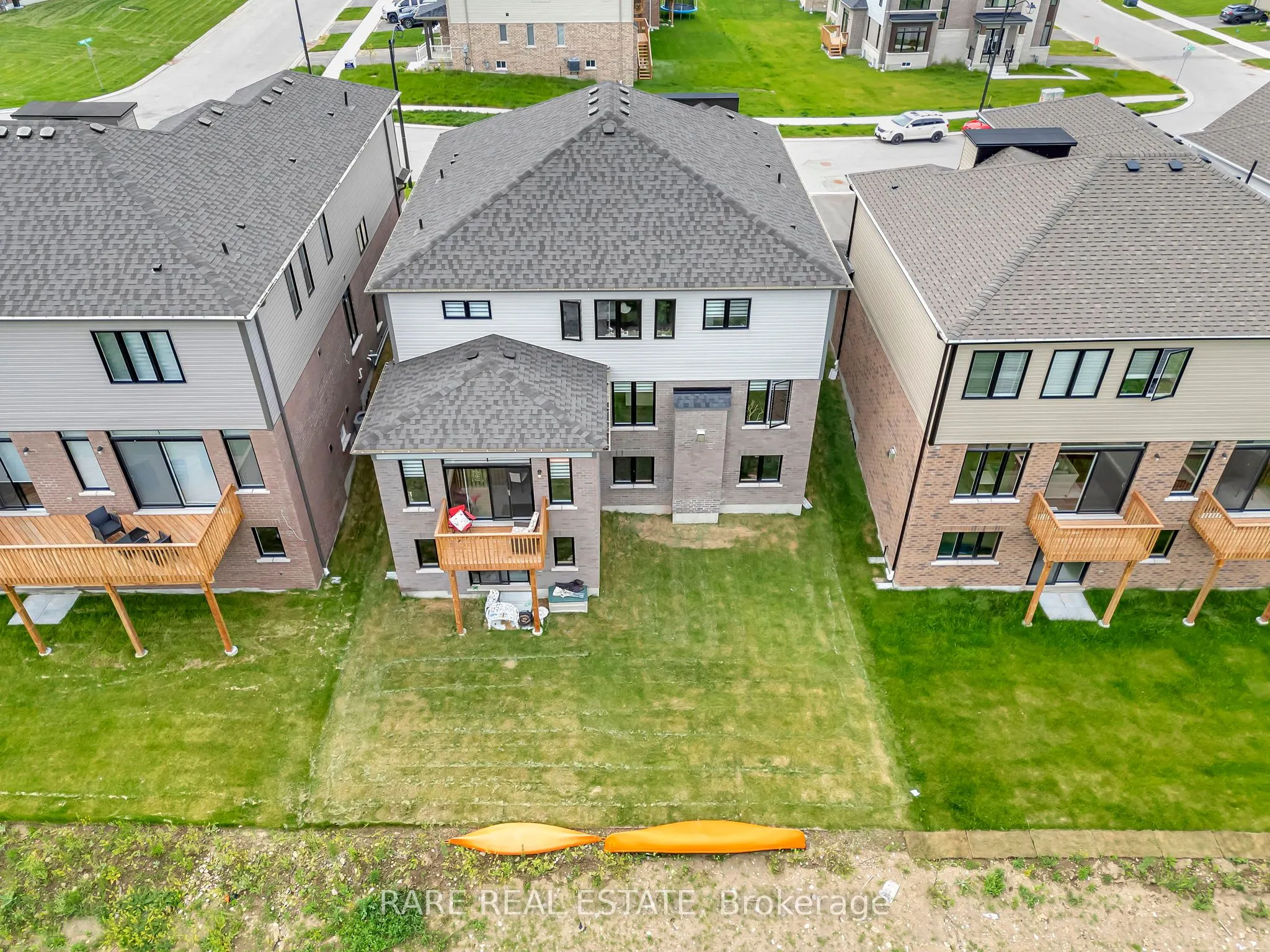 32 Mears Road