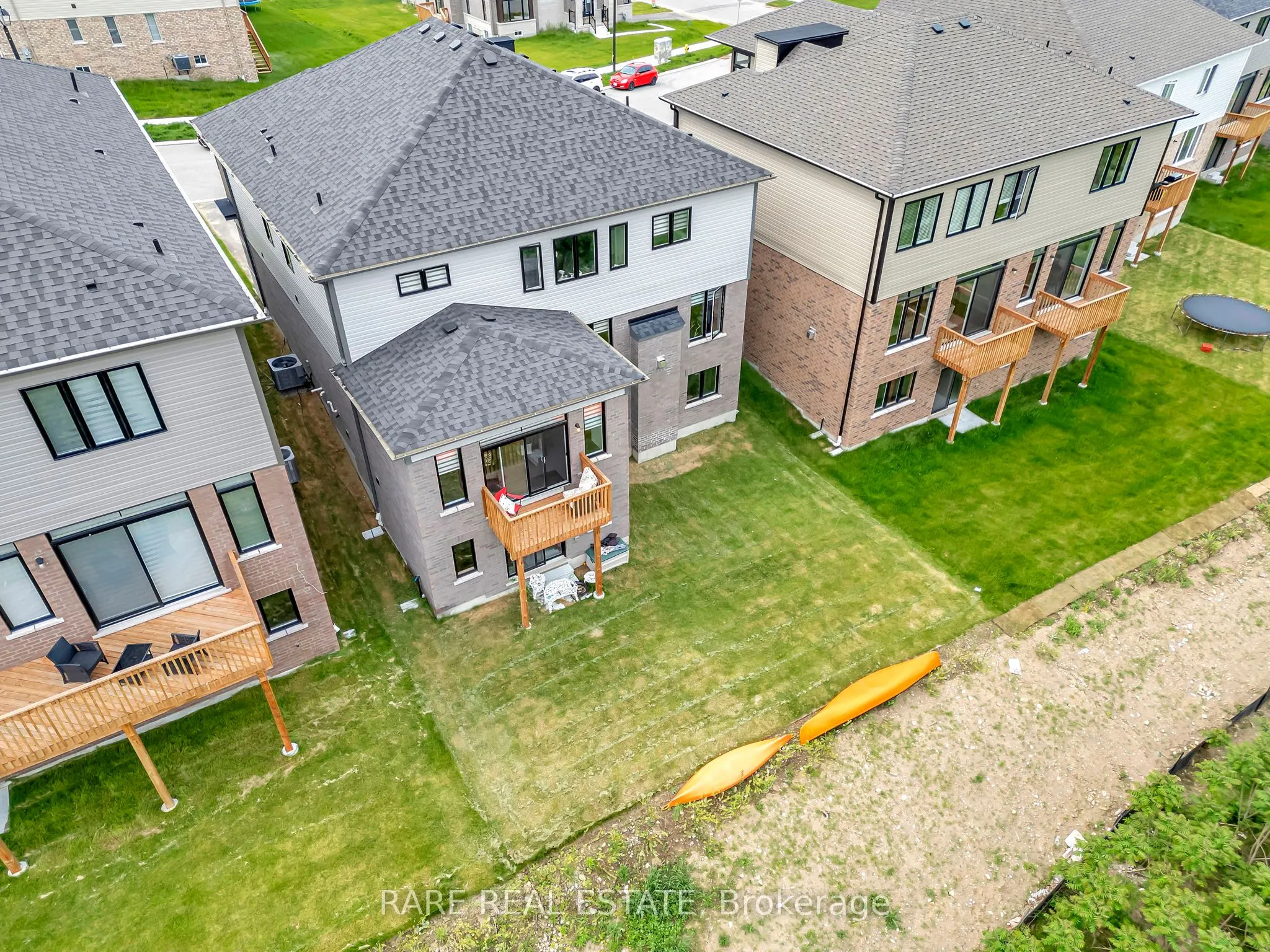 32 Mears Road