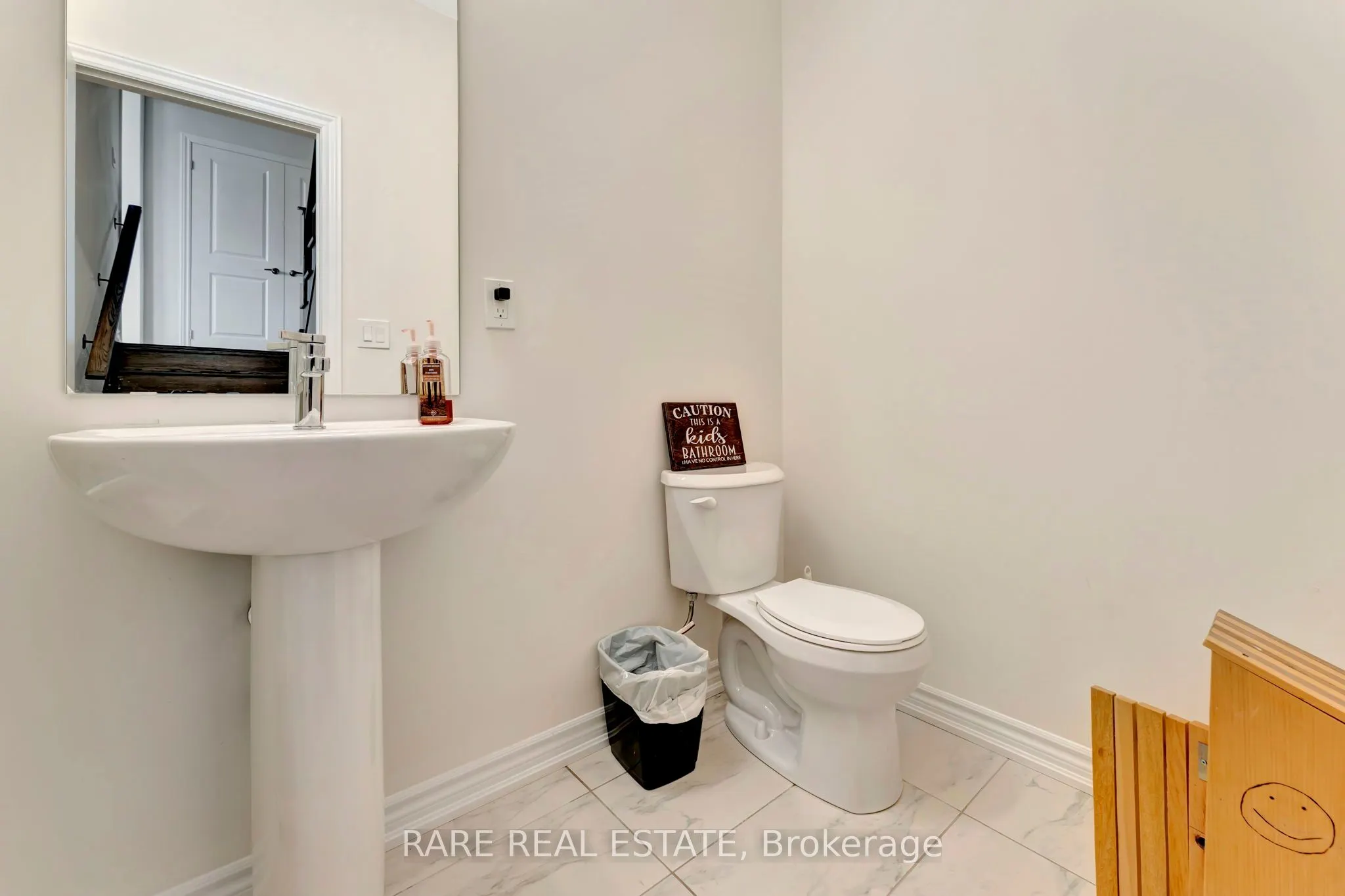 32 Mears Road