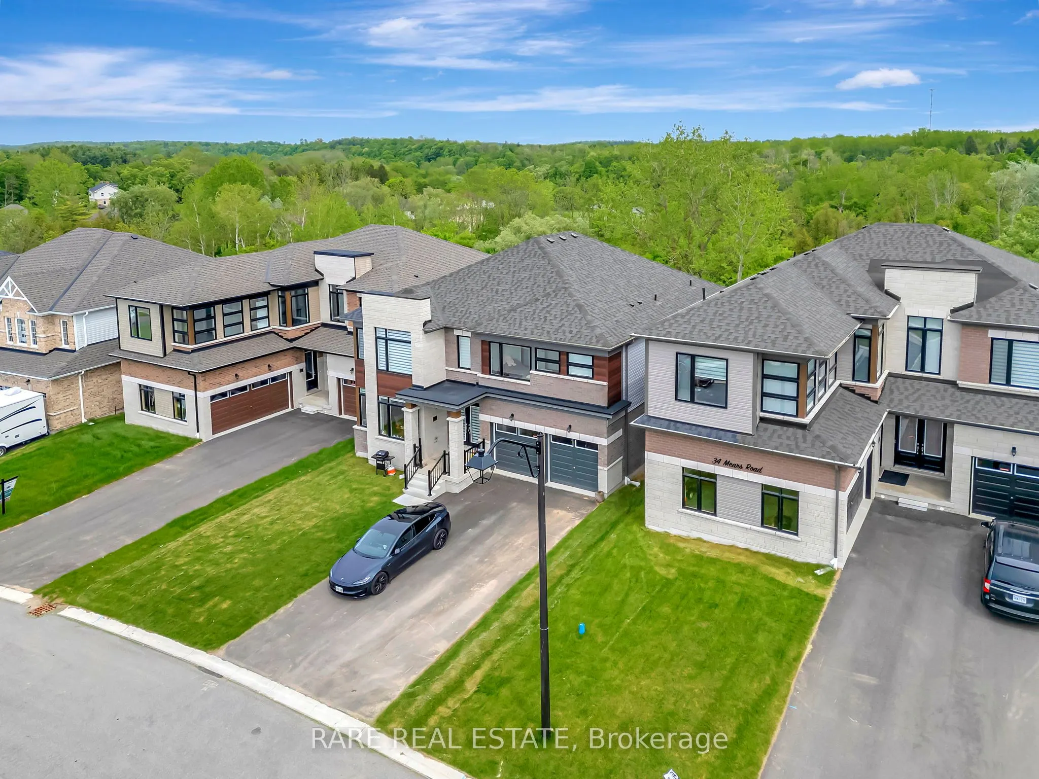 32 Mears Road