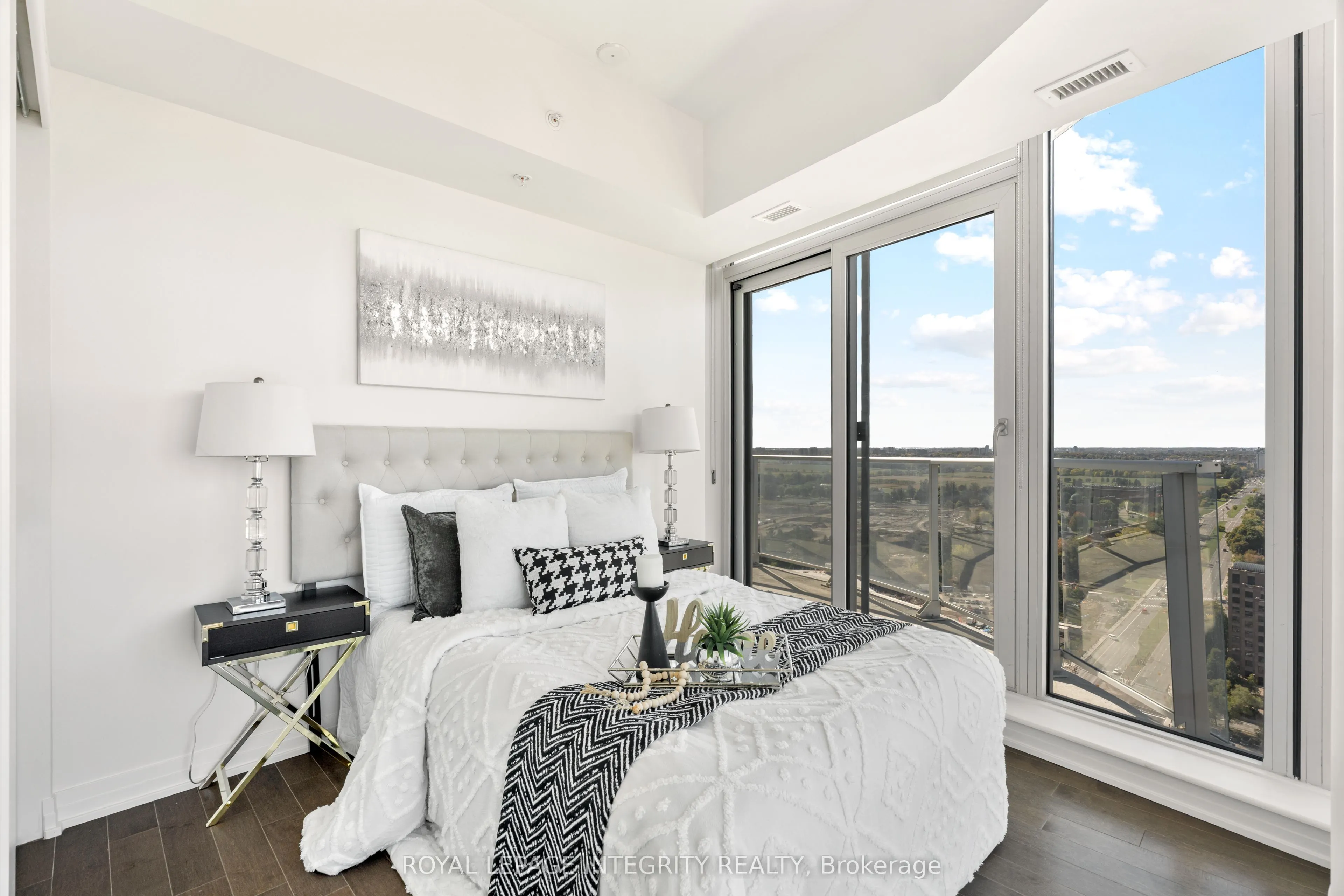 805 Carling Avenue, #2902