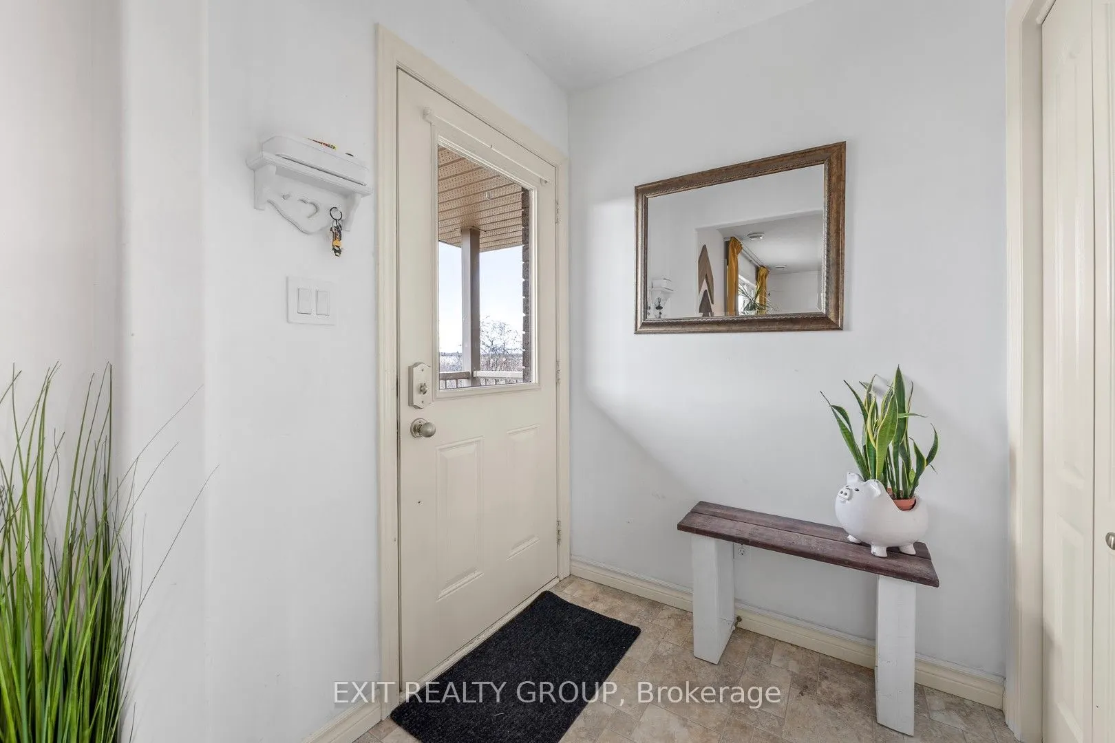37 Lakebreeze Court, ##3B