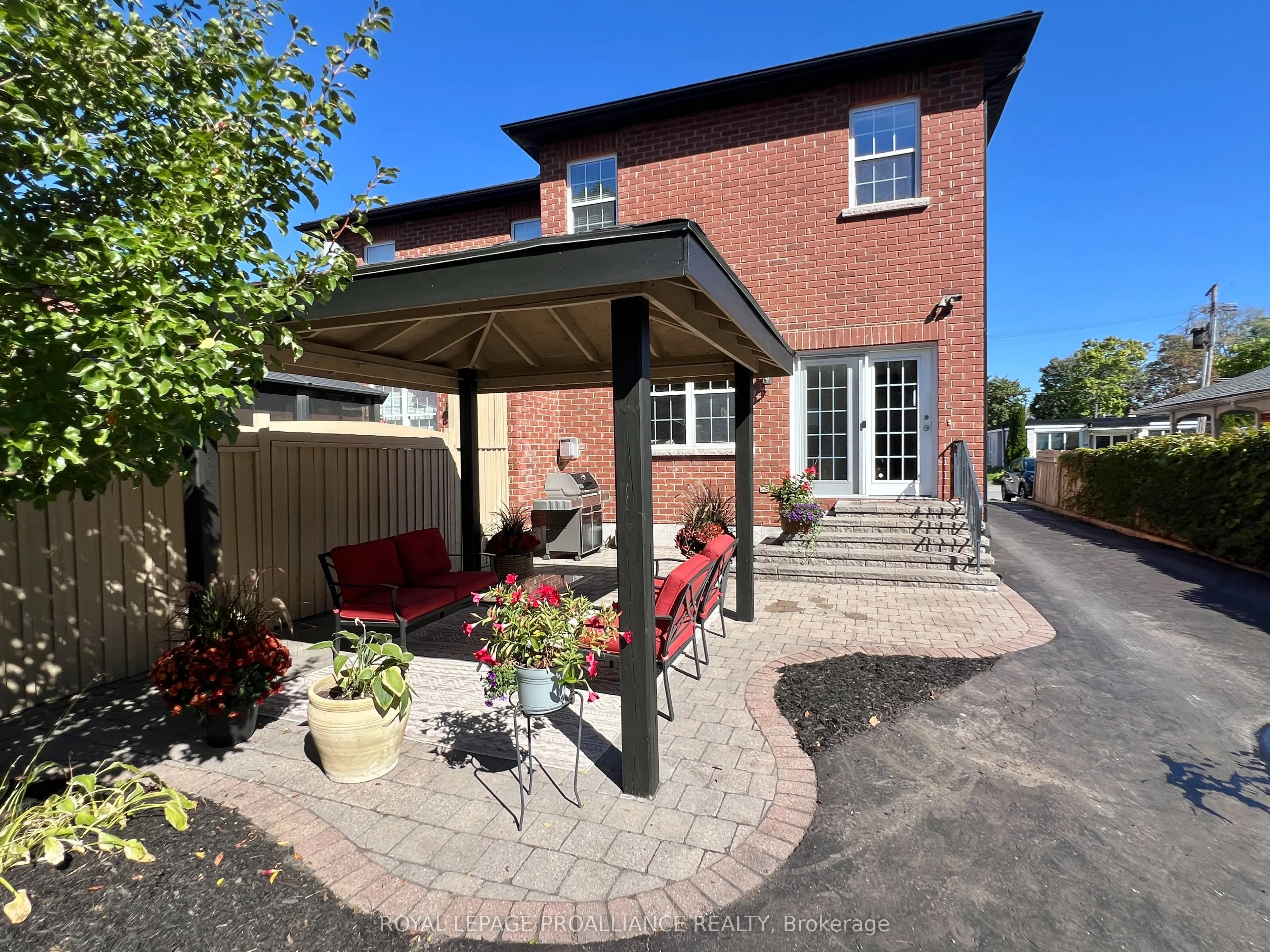 252 William Street
