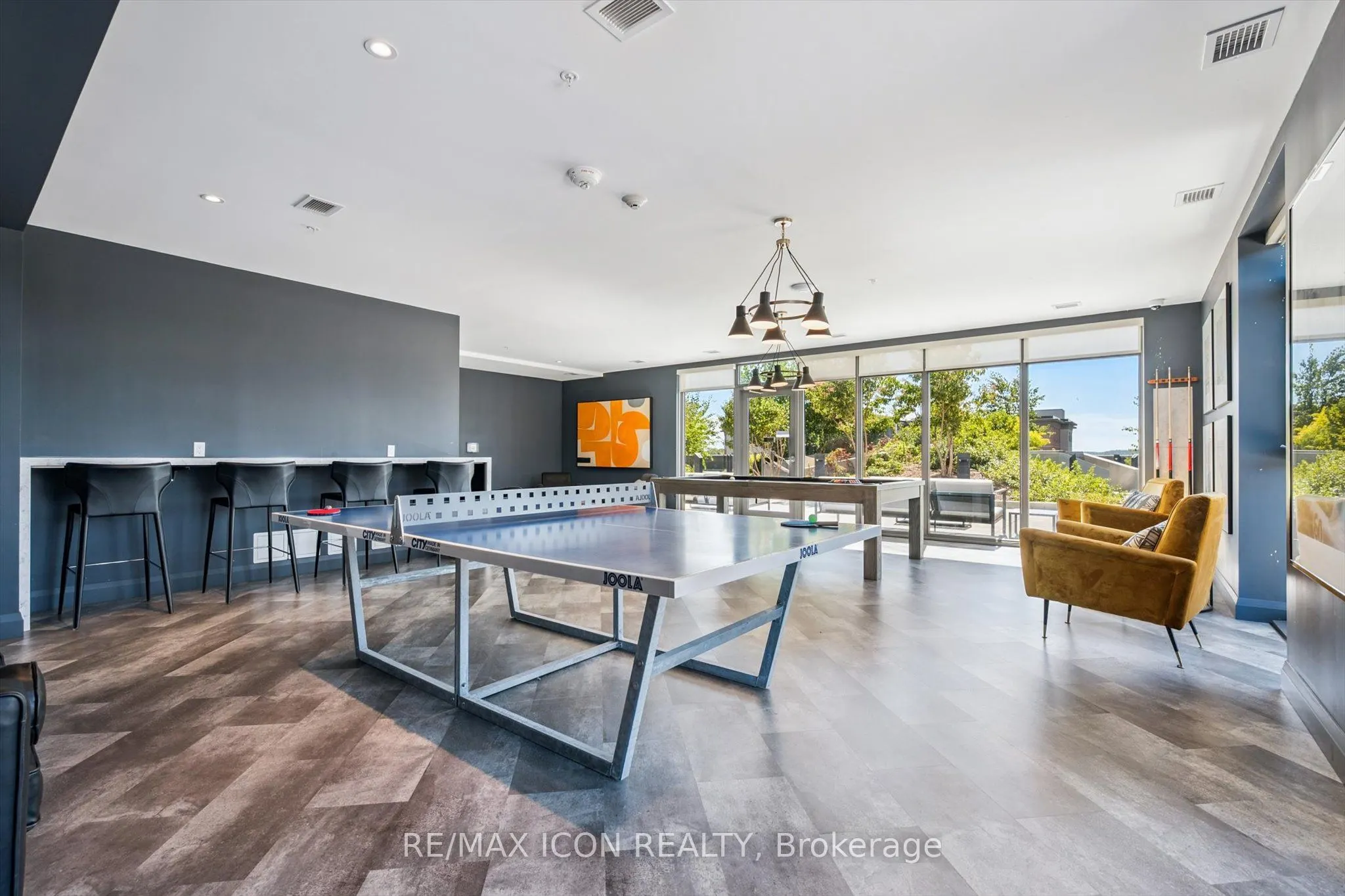 15 Glebe Street, #902