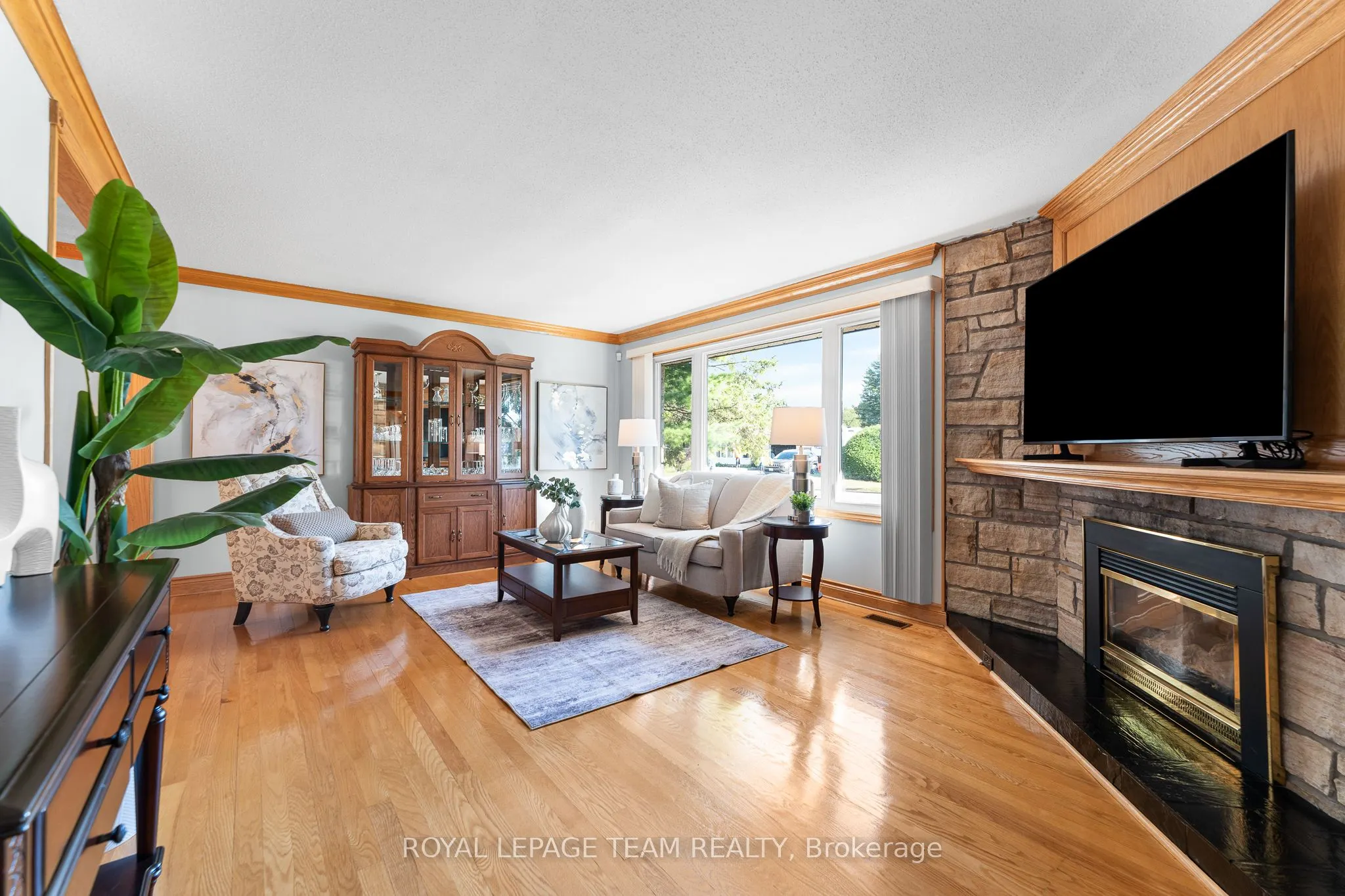 1 Stillwater Drive