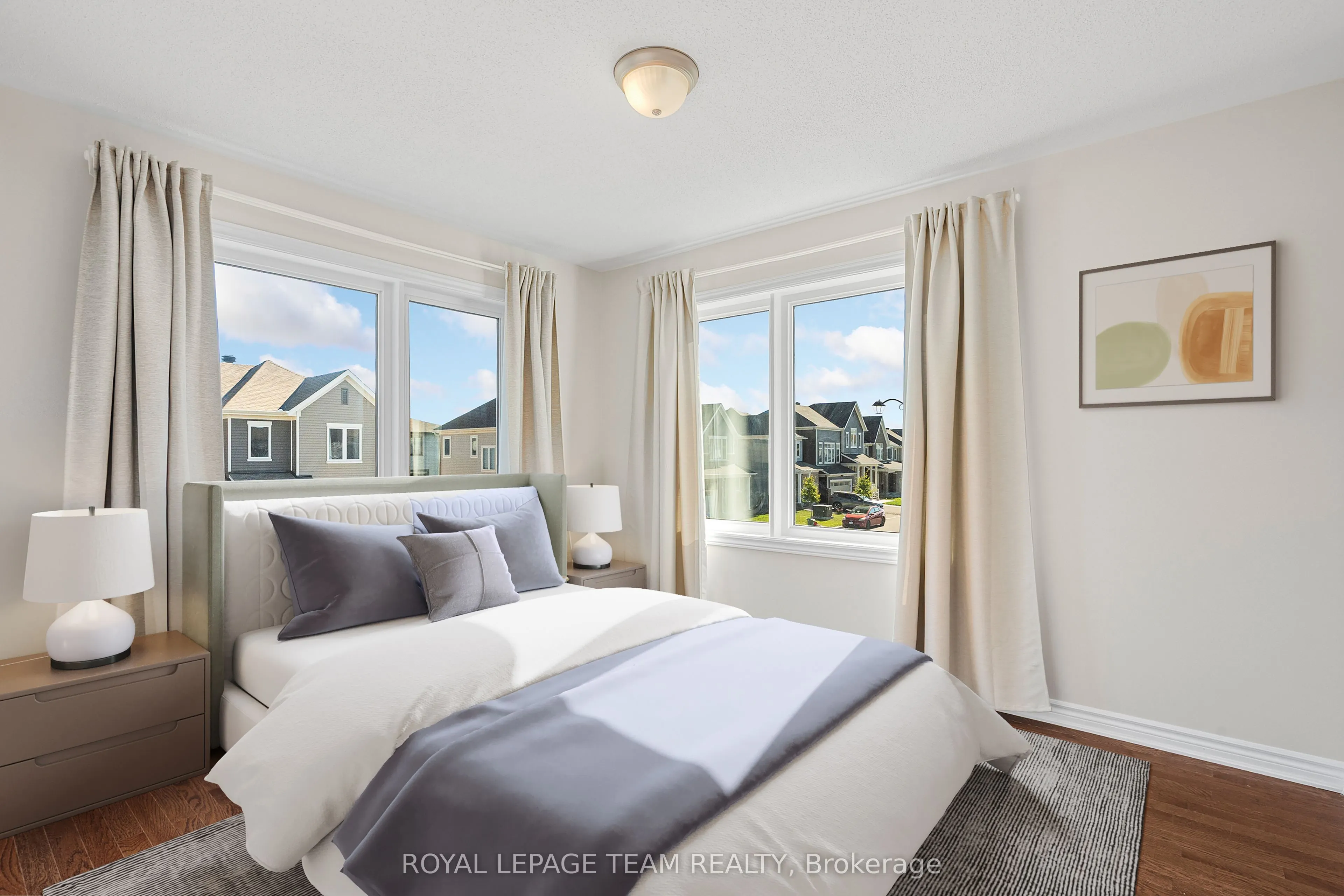 743 VENNECY Terrace