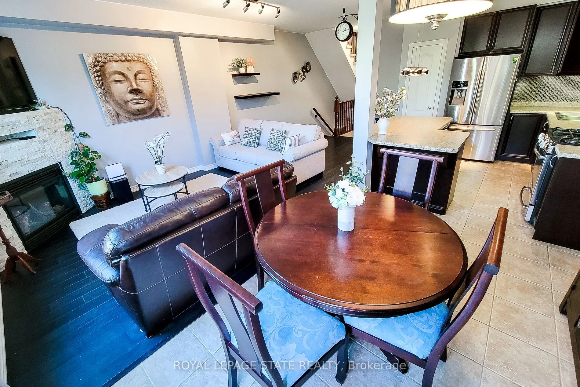 110 Marina Point Crescent