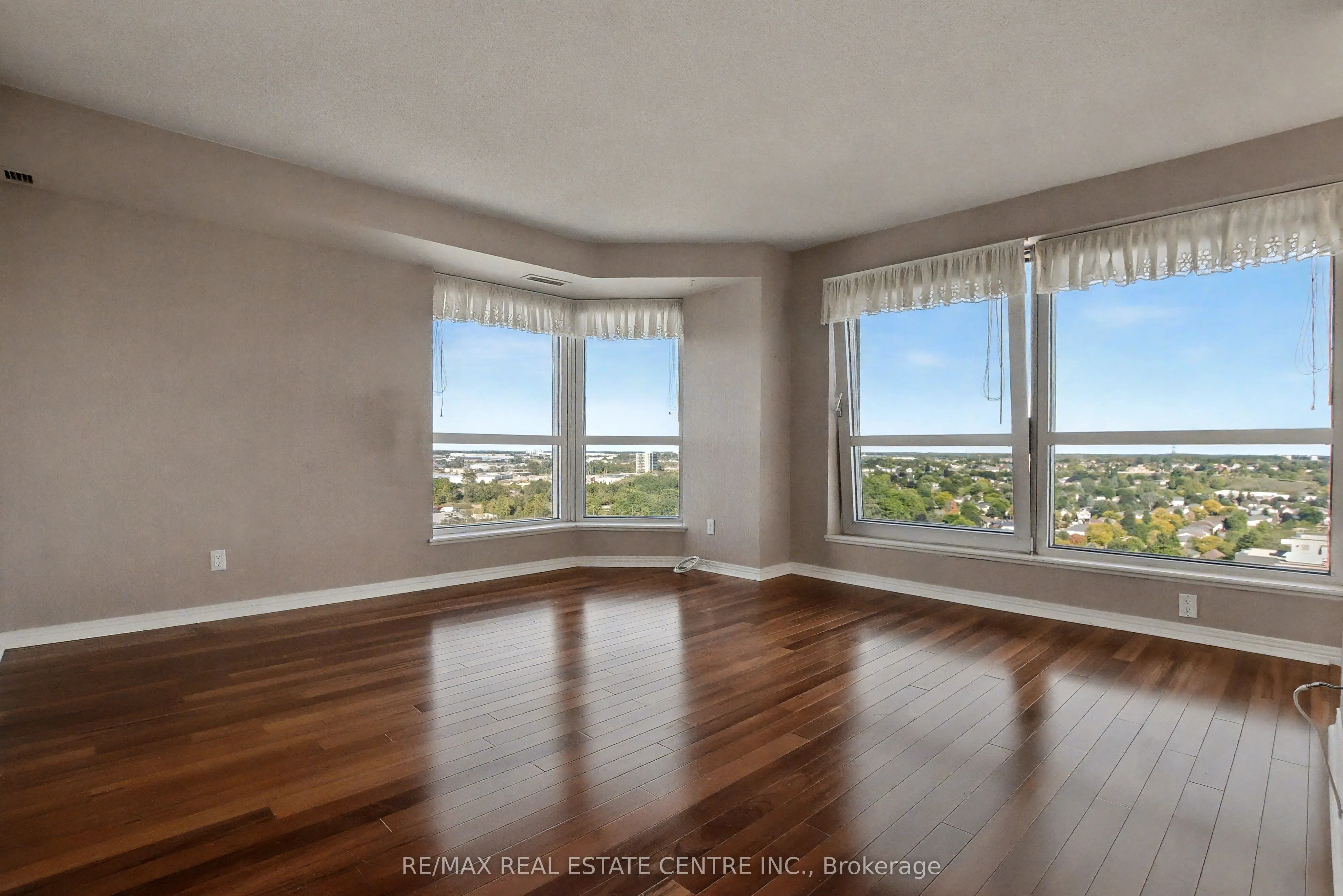 190 Hespeler Road, #1801