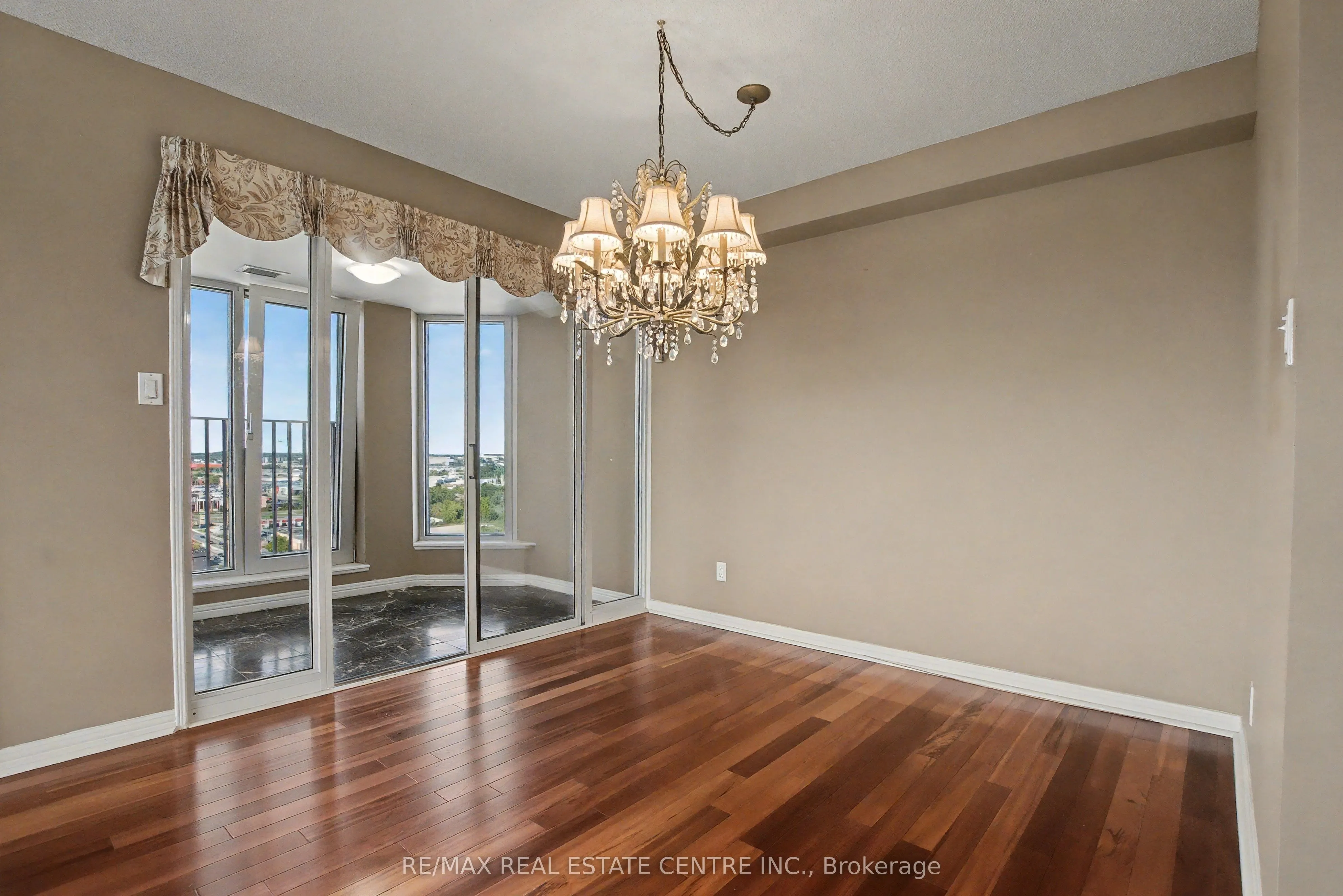 190 Hespeler Road, #1801
