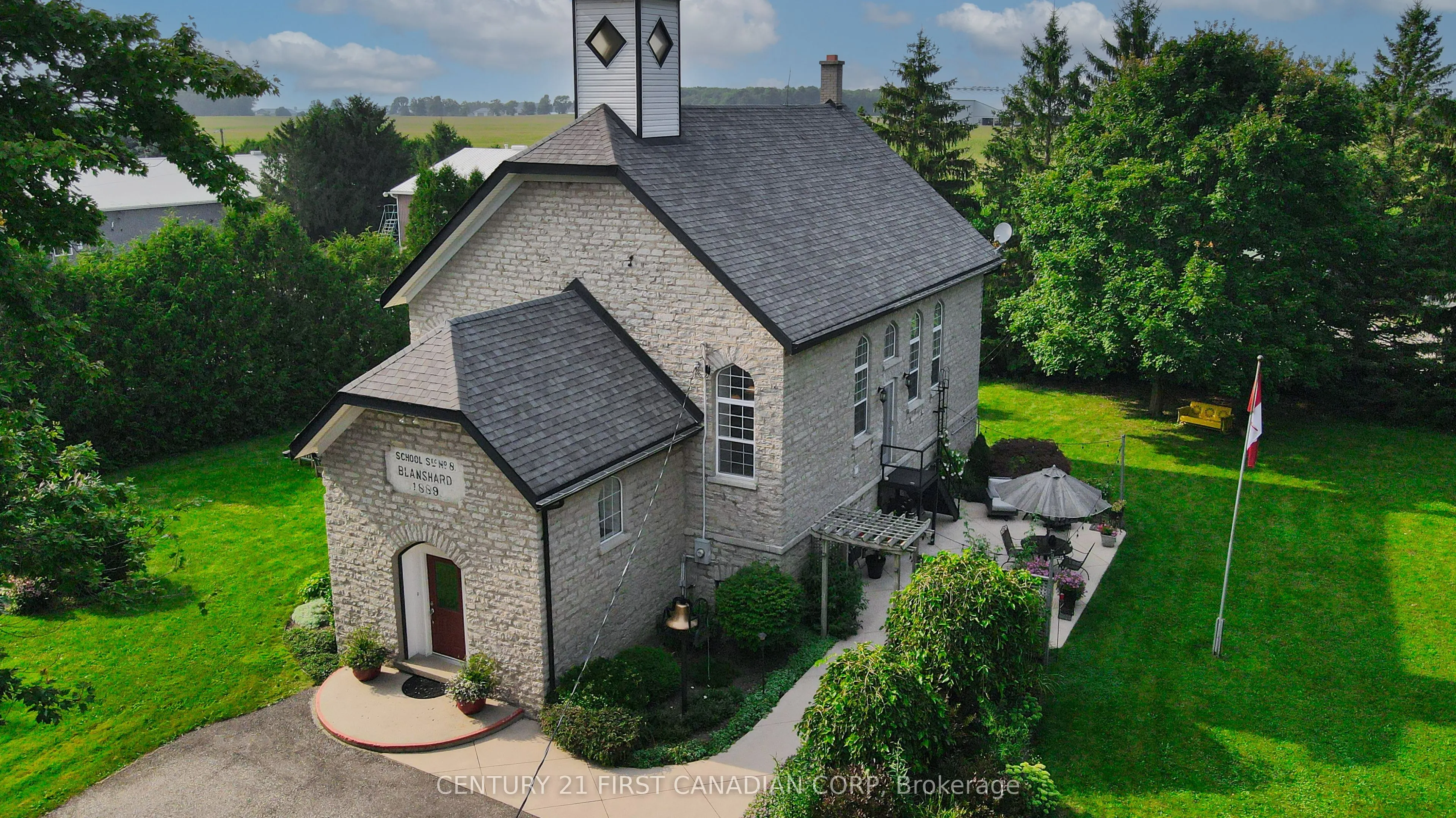 1772 Perth Rd 139 Road