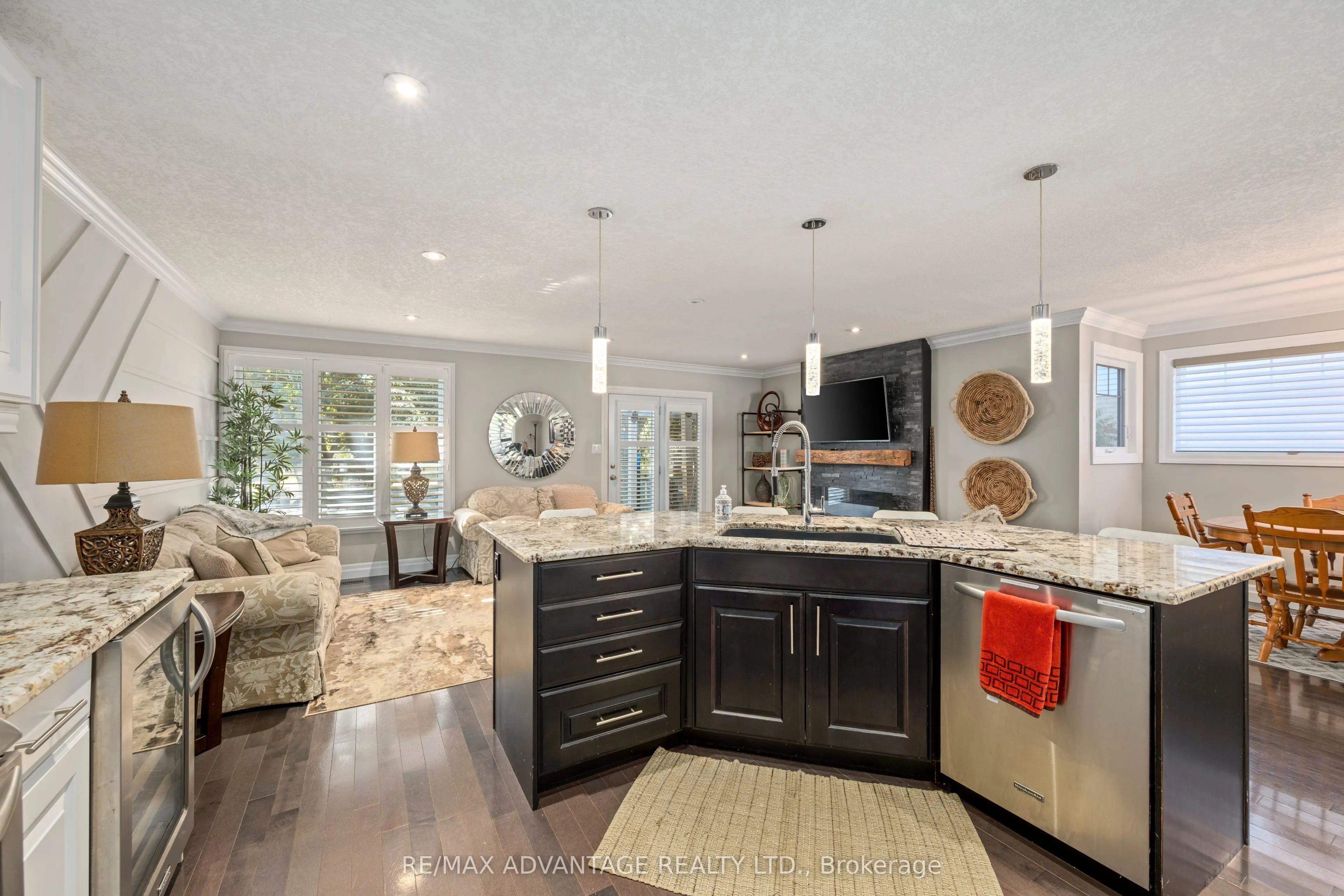 126 Mountainview Crescent