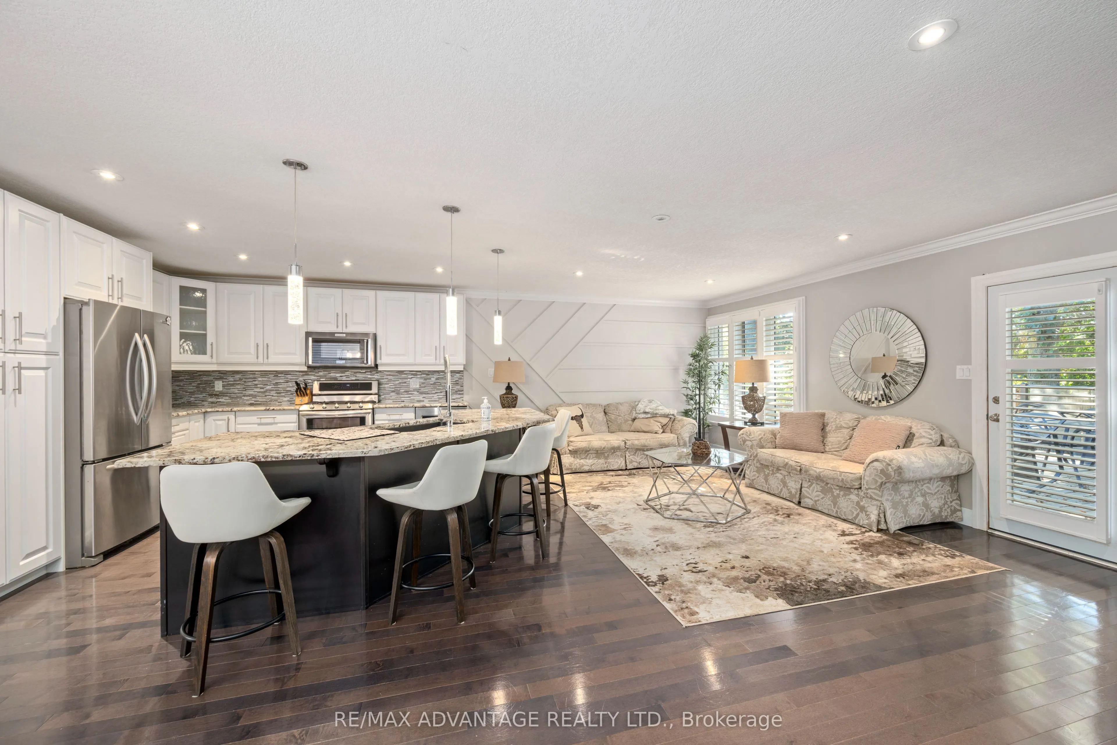 126 Mountainview Crescent