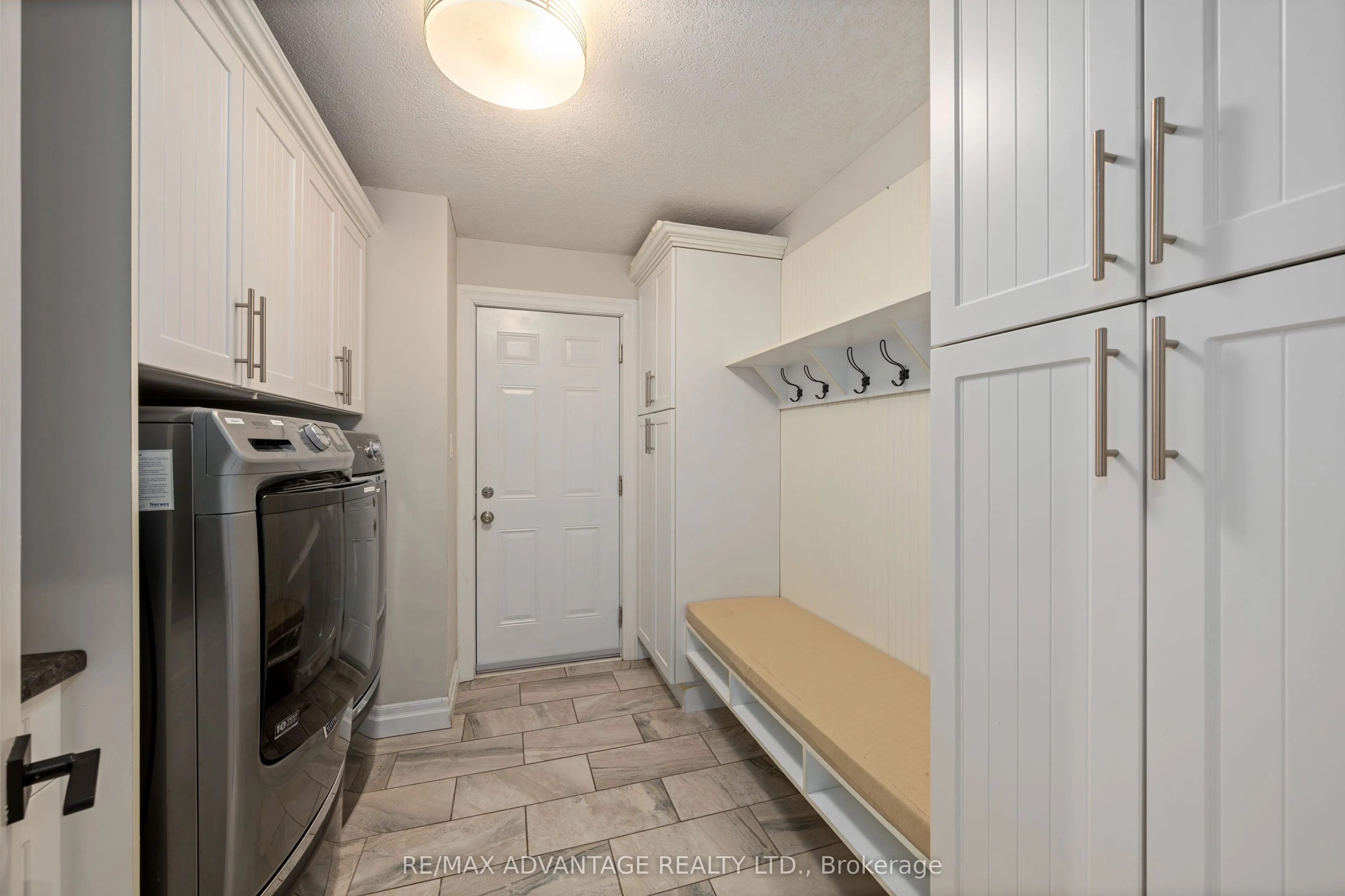126 Mountainview Crescent