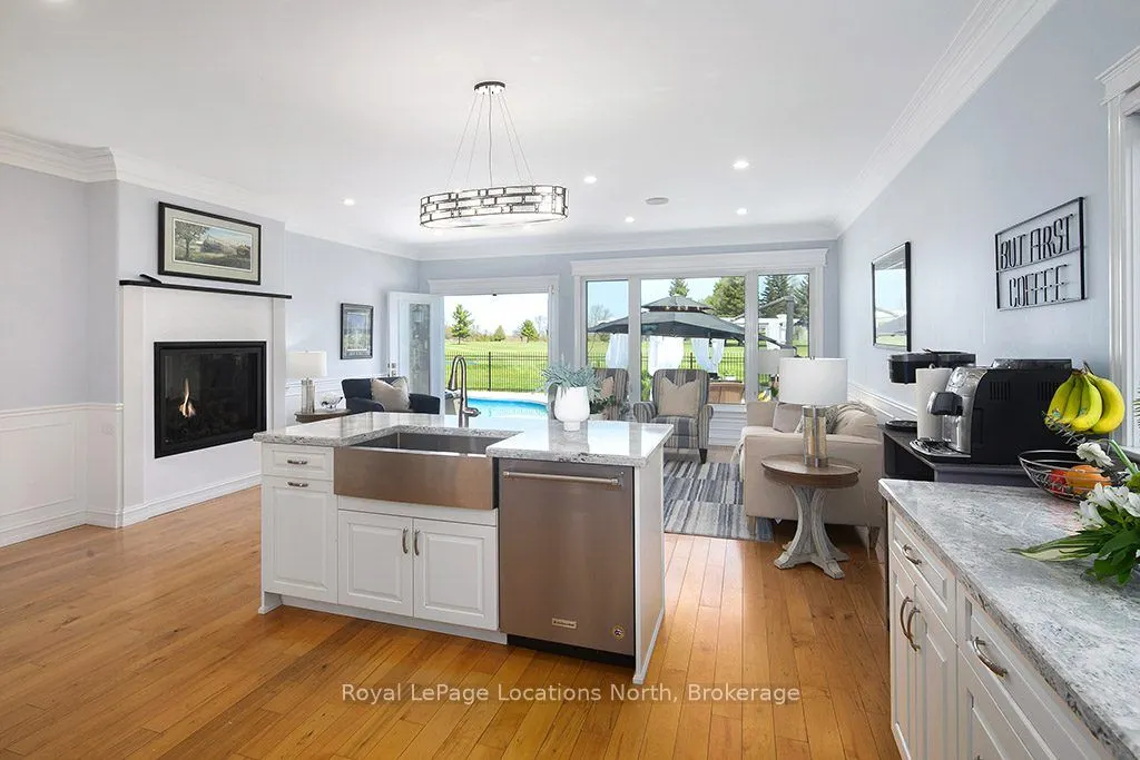 37 GRAYVIEW Drive