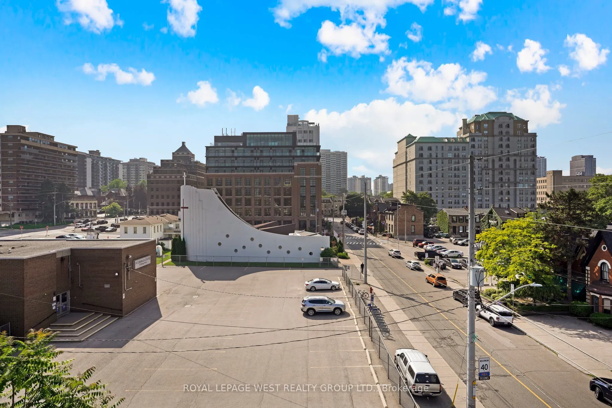 174 John Street S