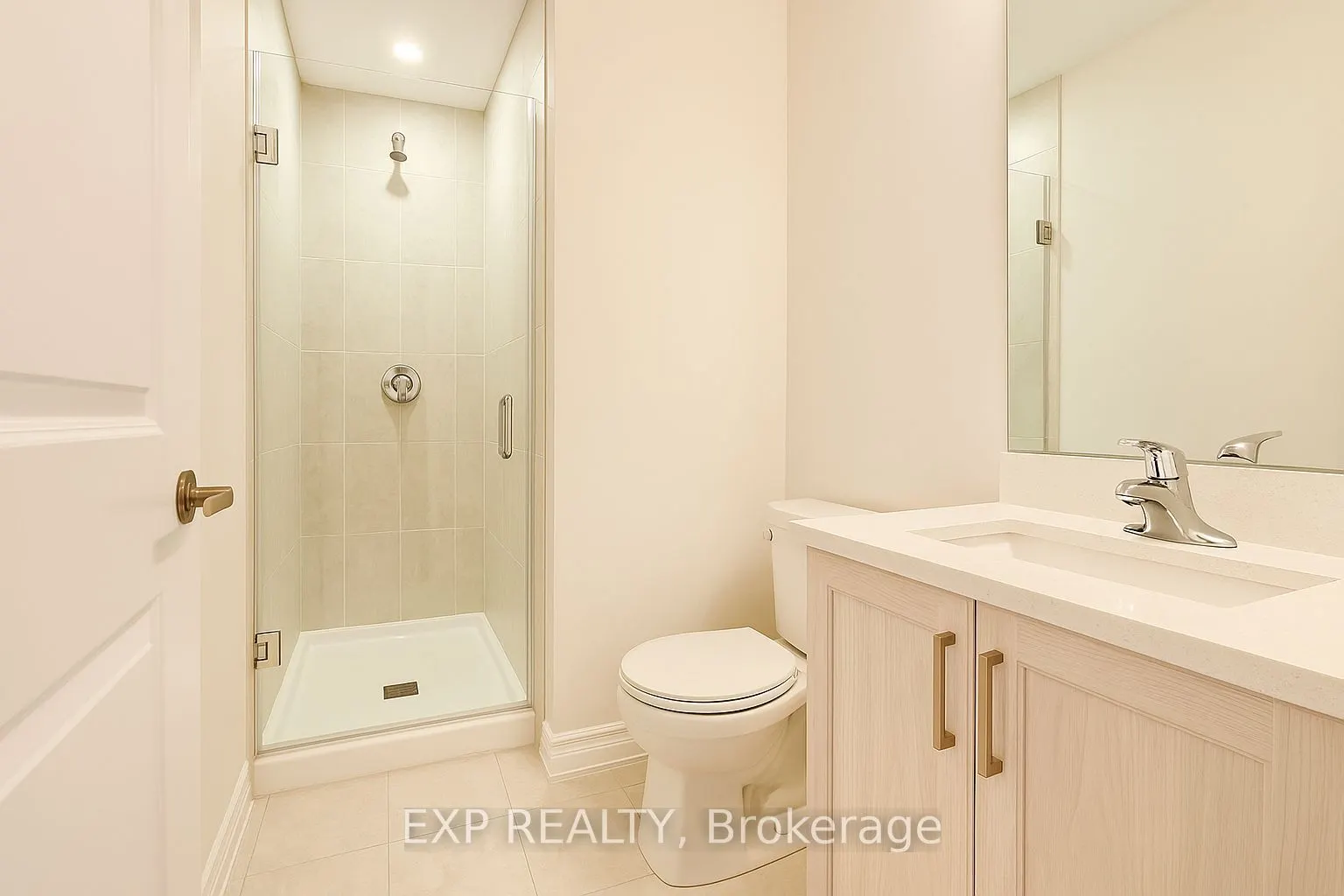 721 FRANKLIN Boulevard, #201