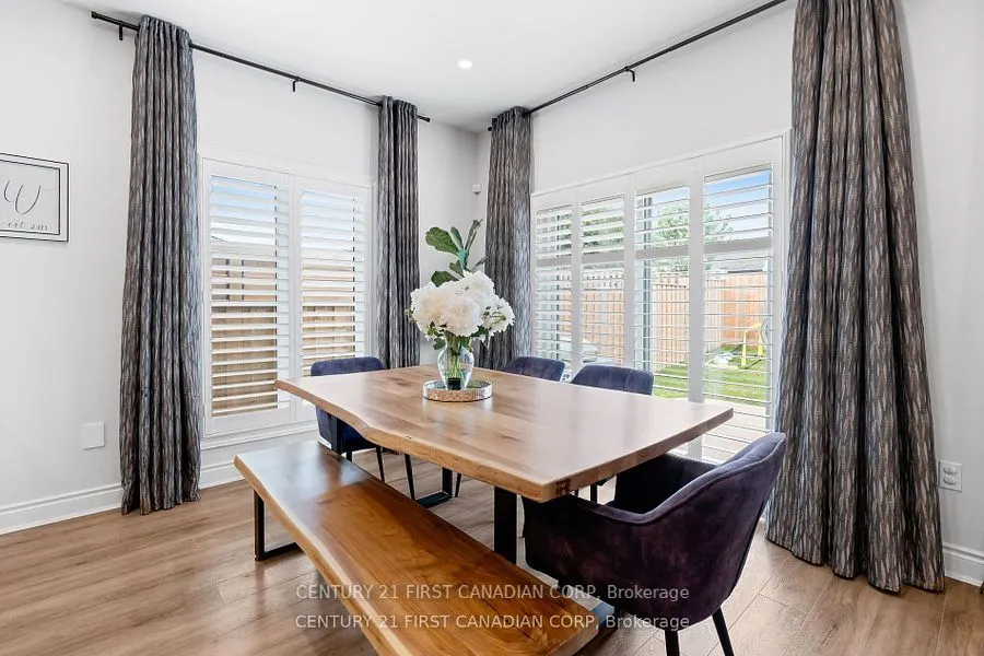 3 HARDY Court