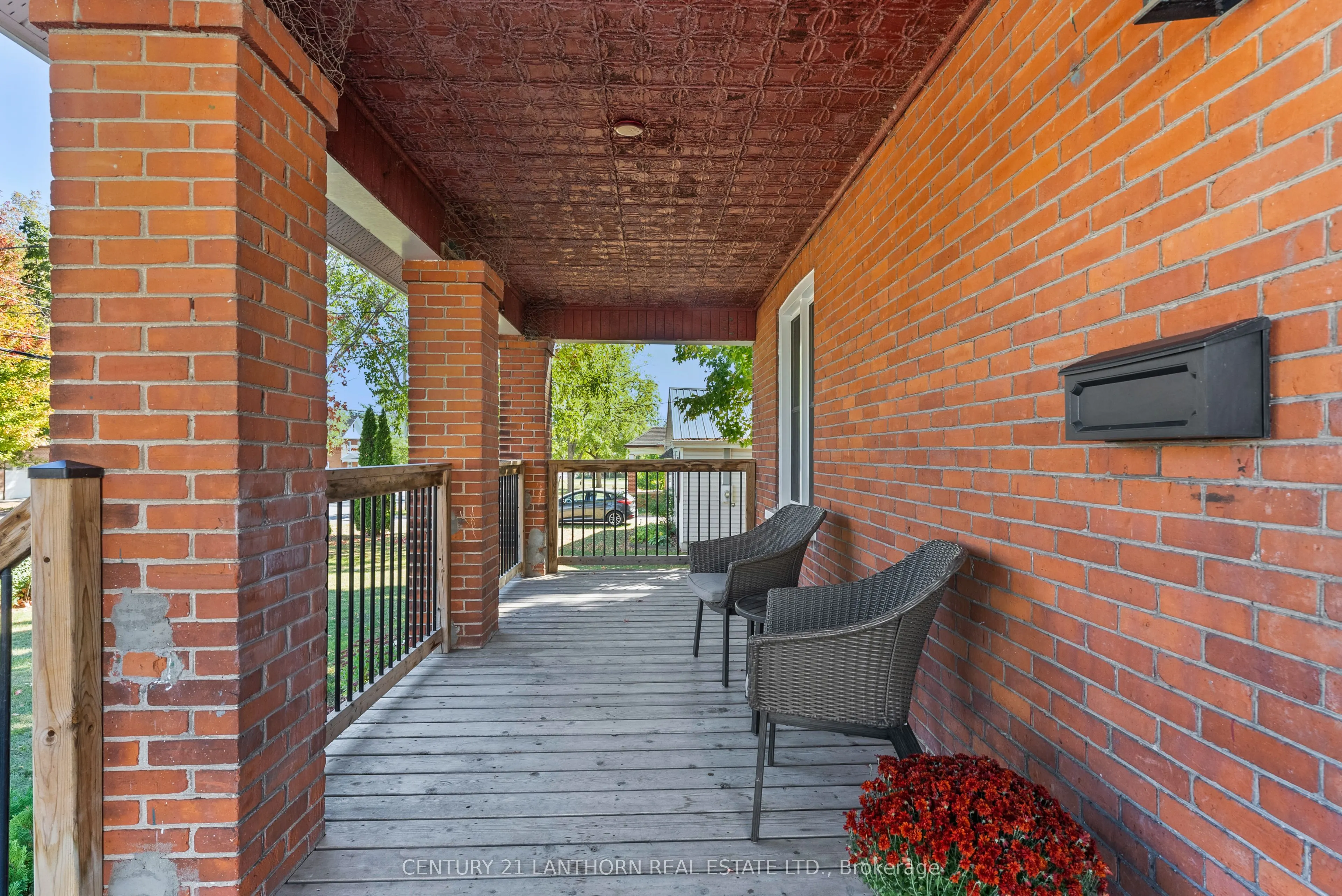 54 Prince of Wales Drive