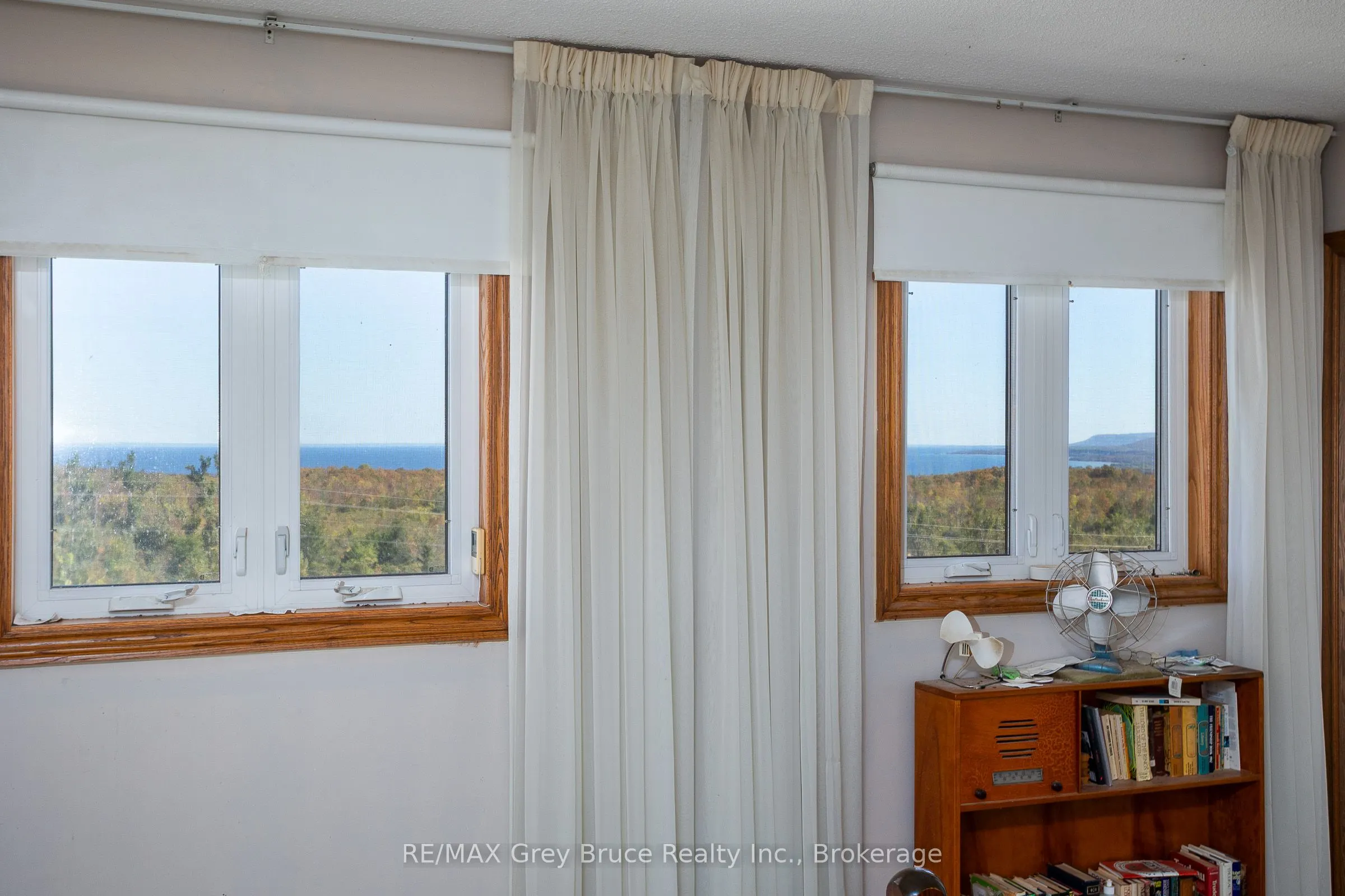 138558 Grey Rd 112 N