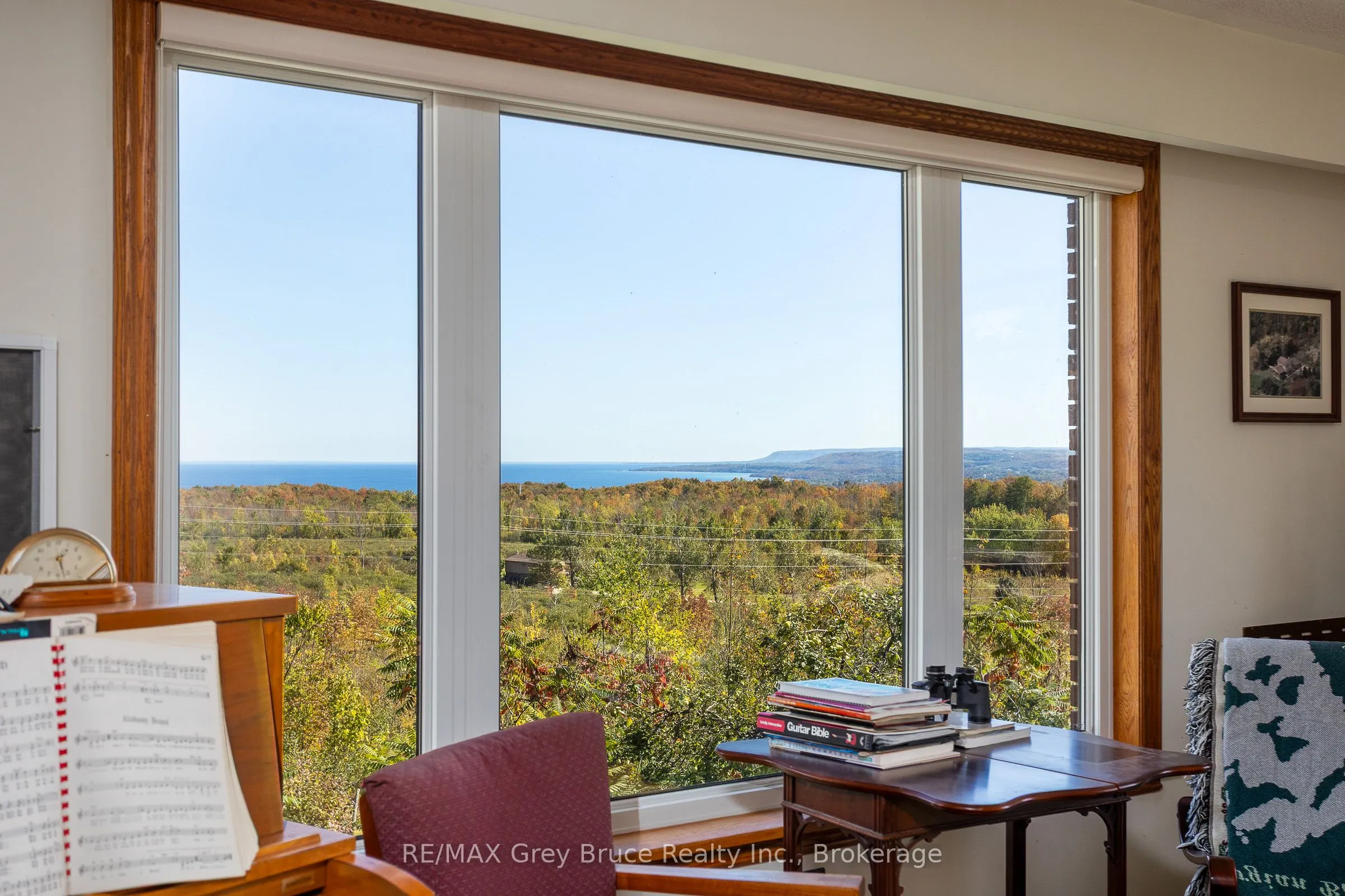 138558 Grey Rd 112 N