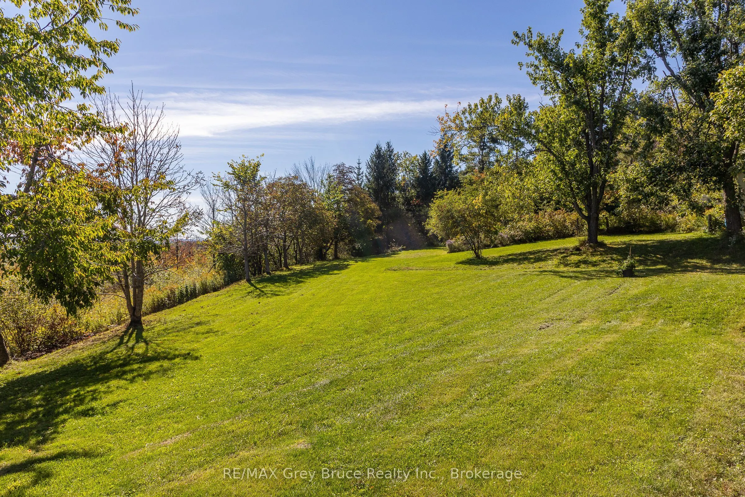 138558 Grey Rd 112 N