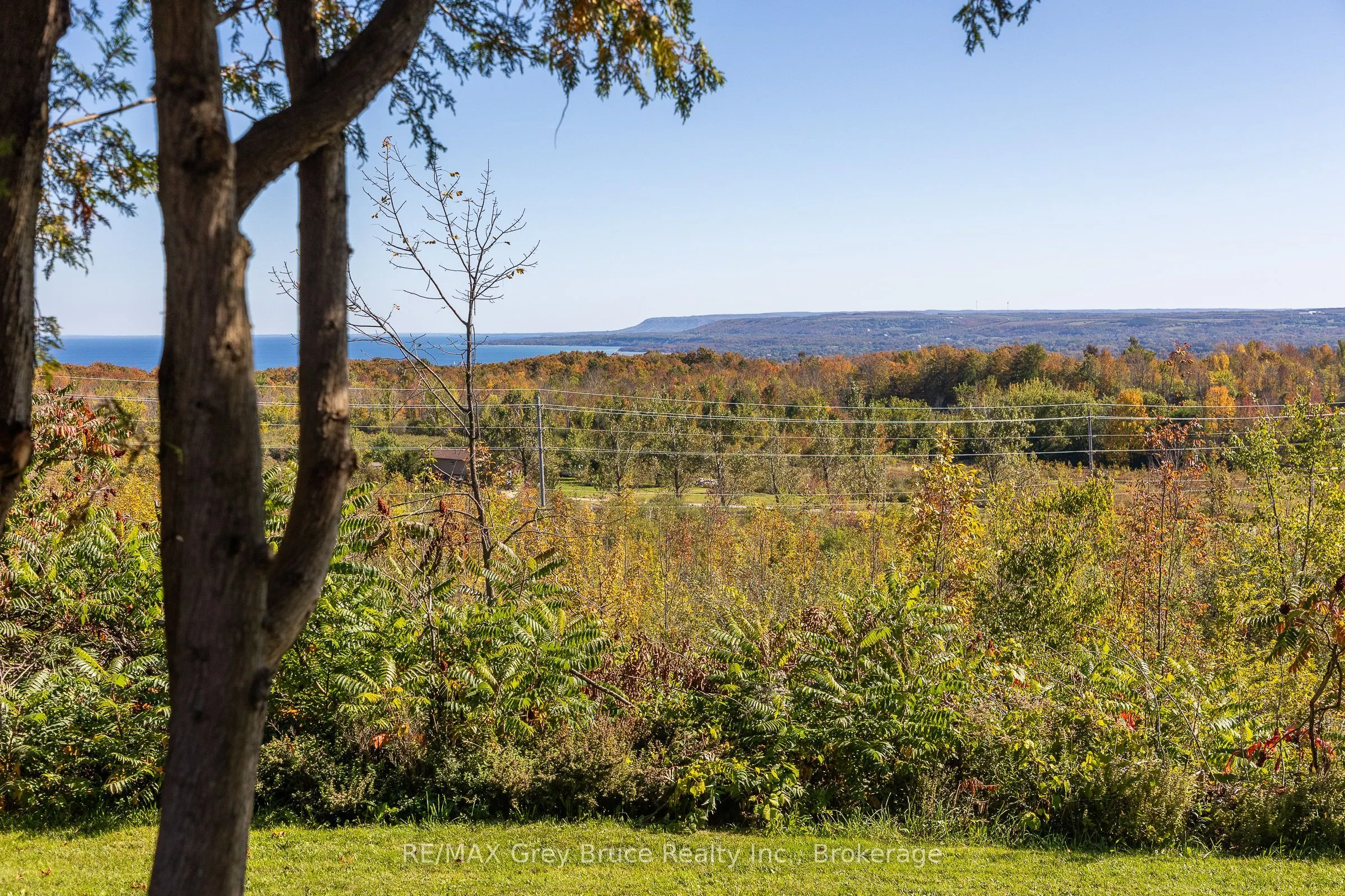 138558 Grey Rd 112 N