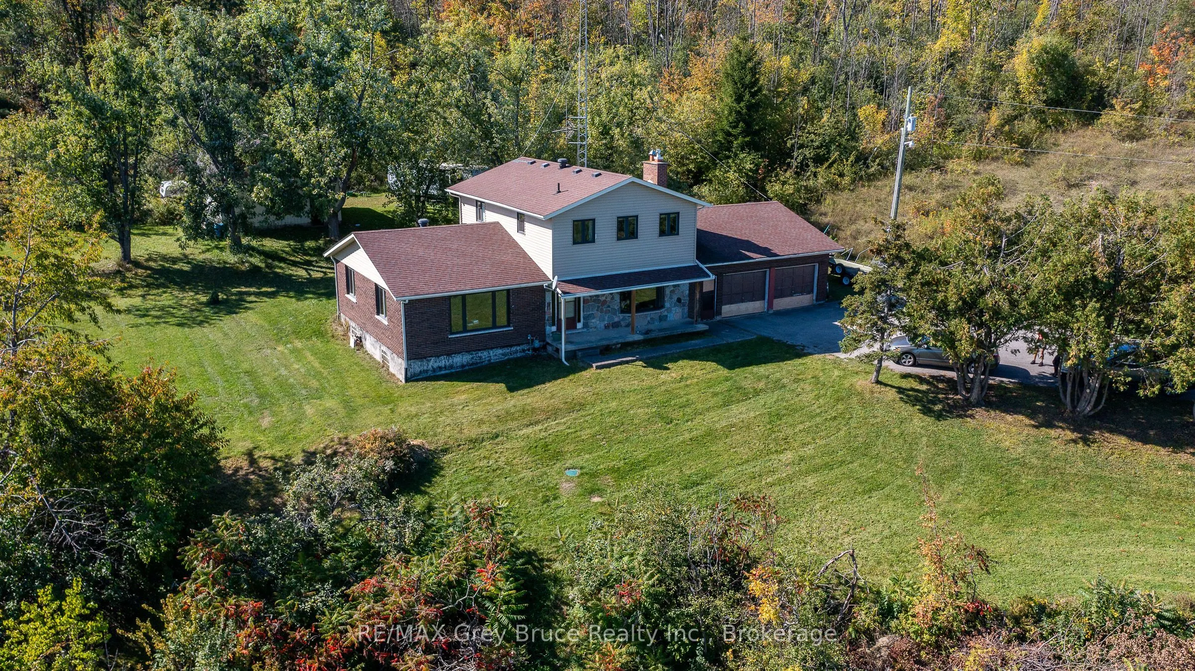 138558 Grey Rd 112 N