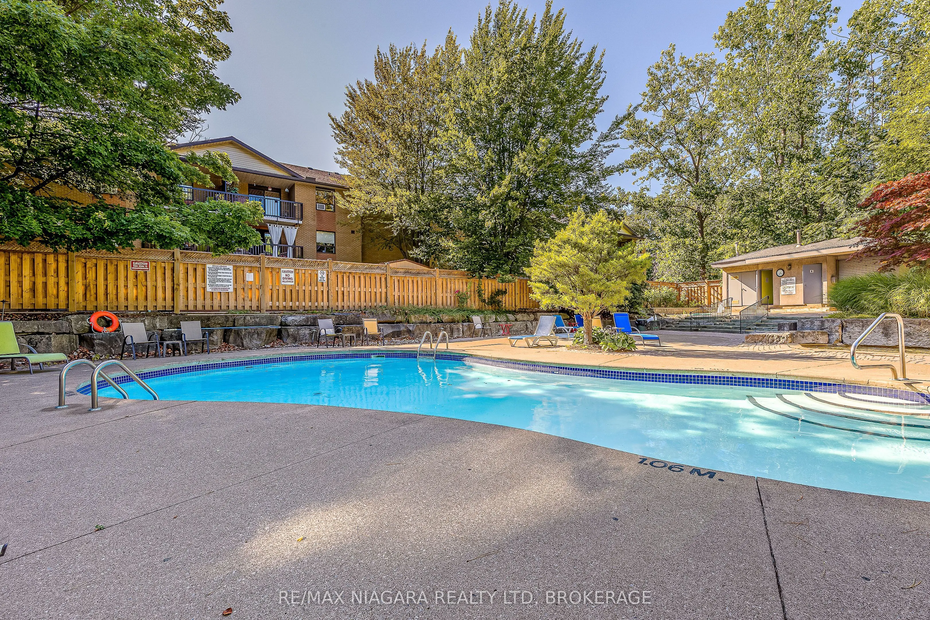 81 Scott Street, #307