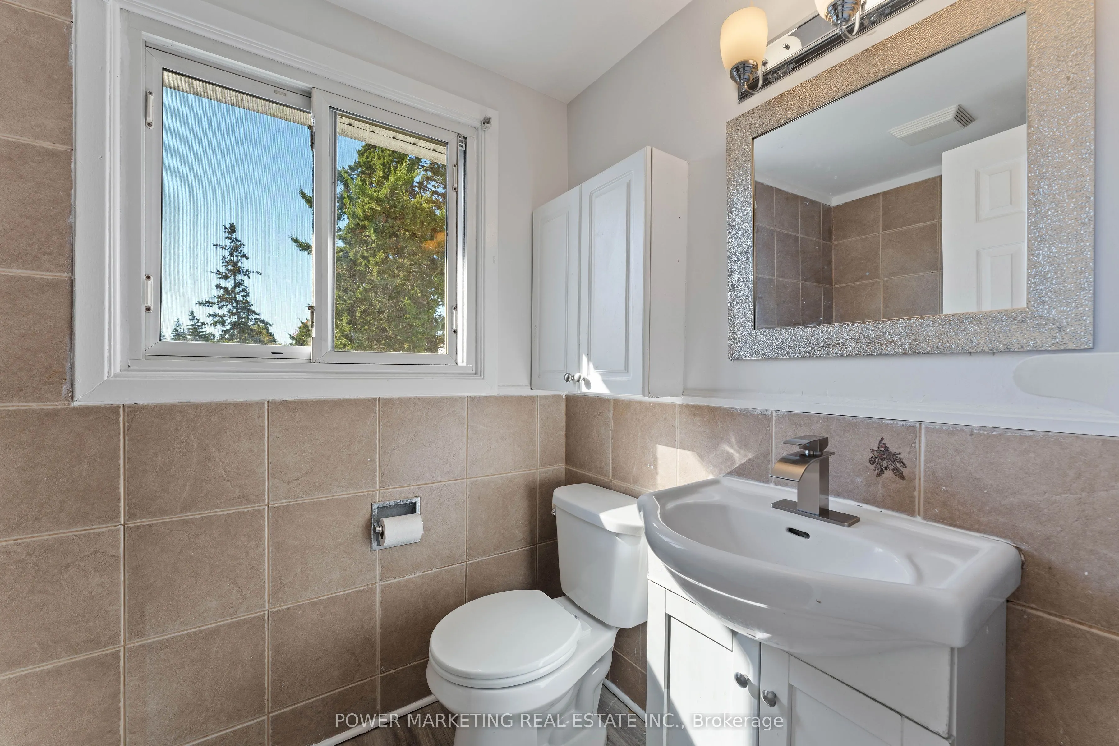 1045 MORRISON Drive, #182