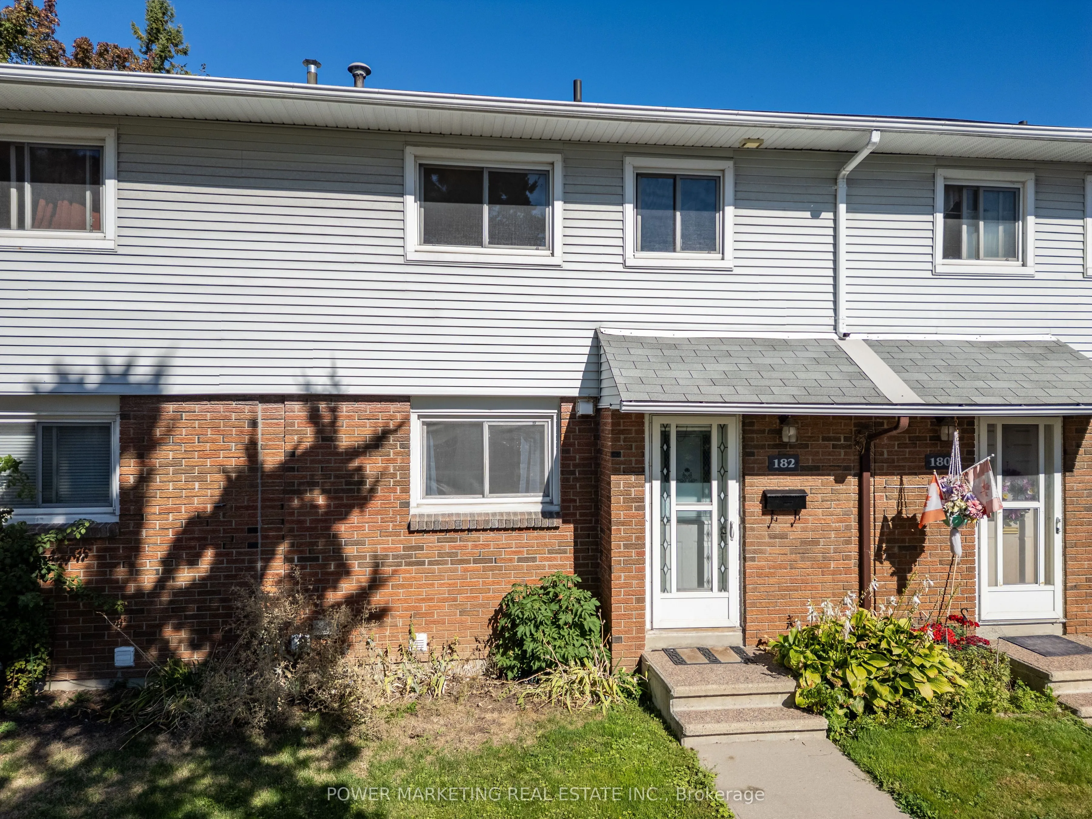 1045 MORRISON Drive, #182