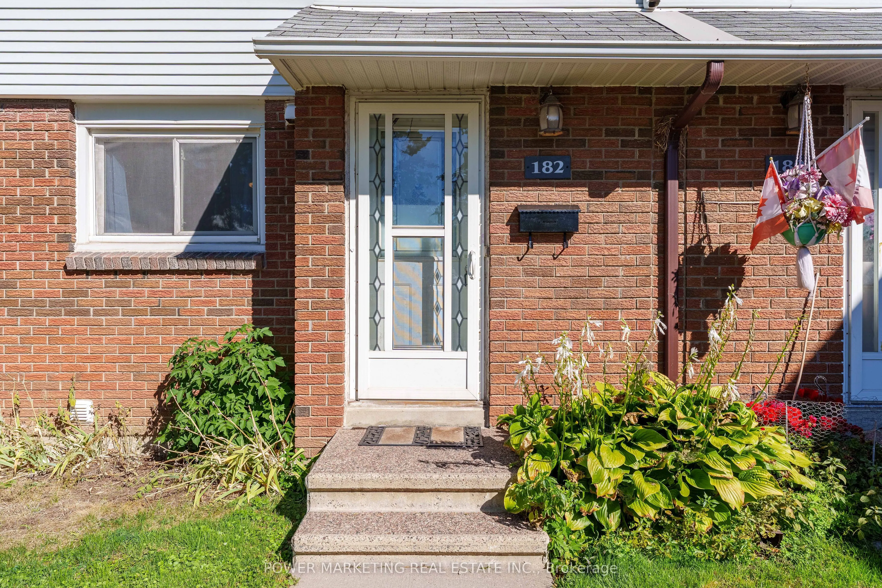 1045 MORRISON Drive, #182