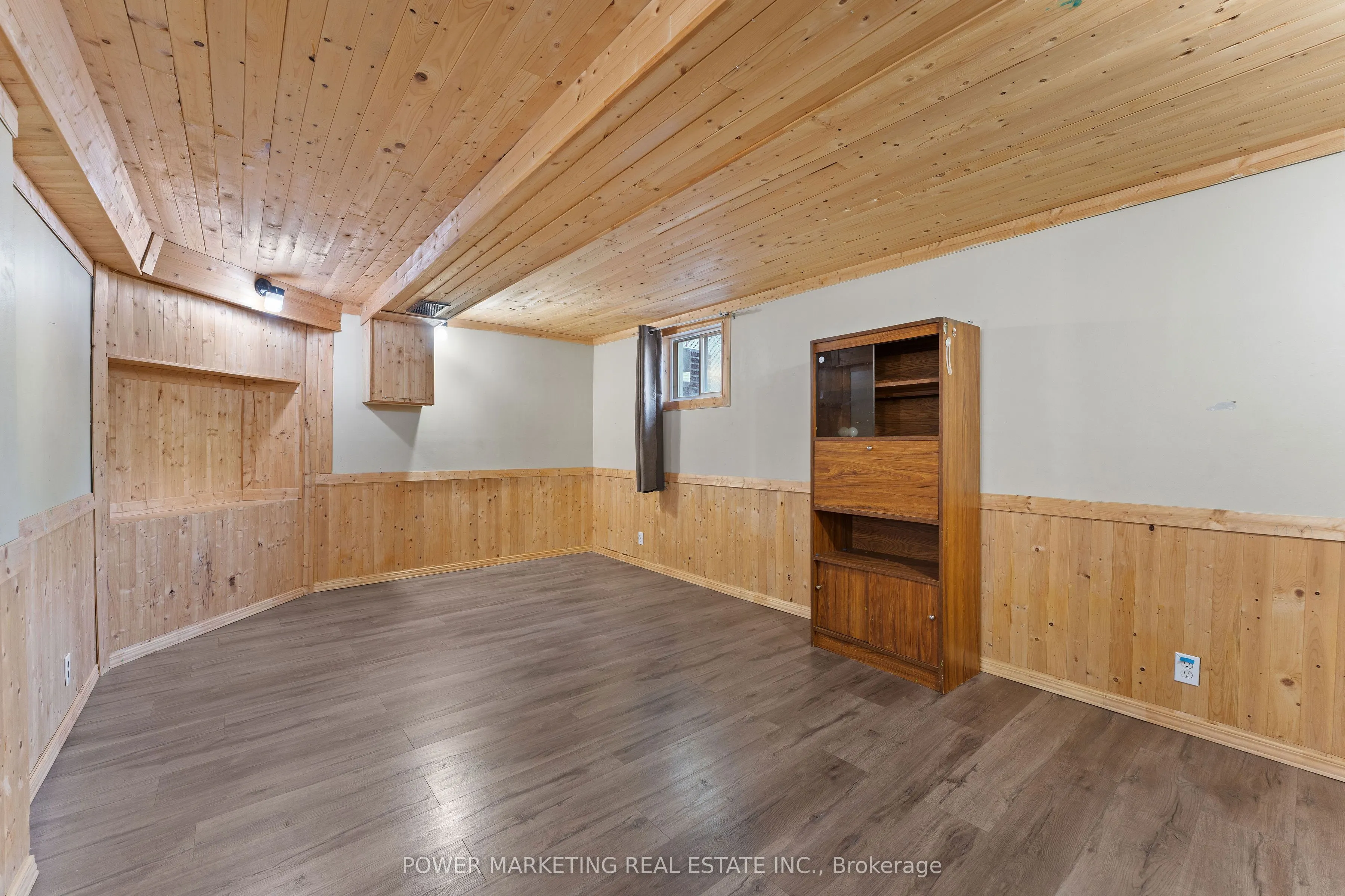 1045 MORRISON Drive, #182