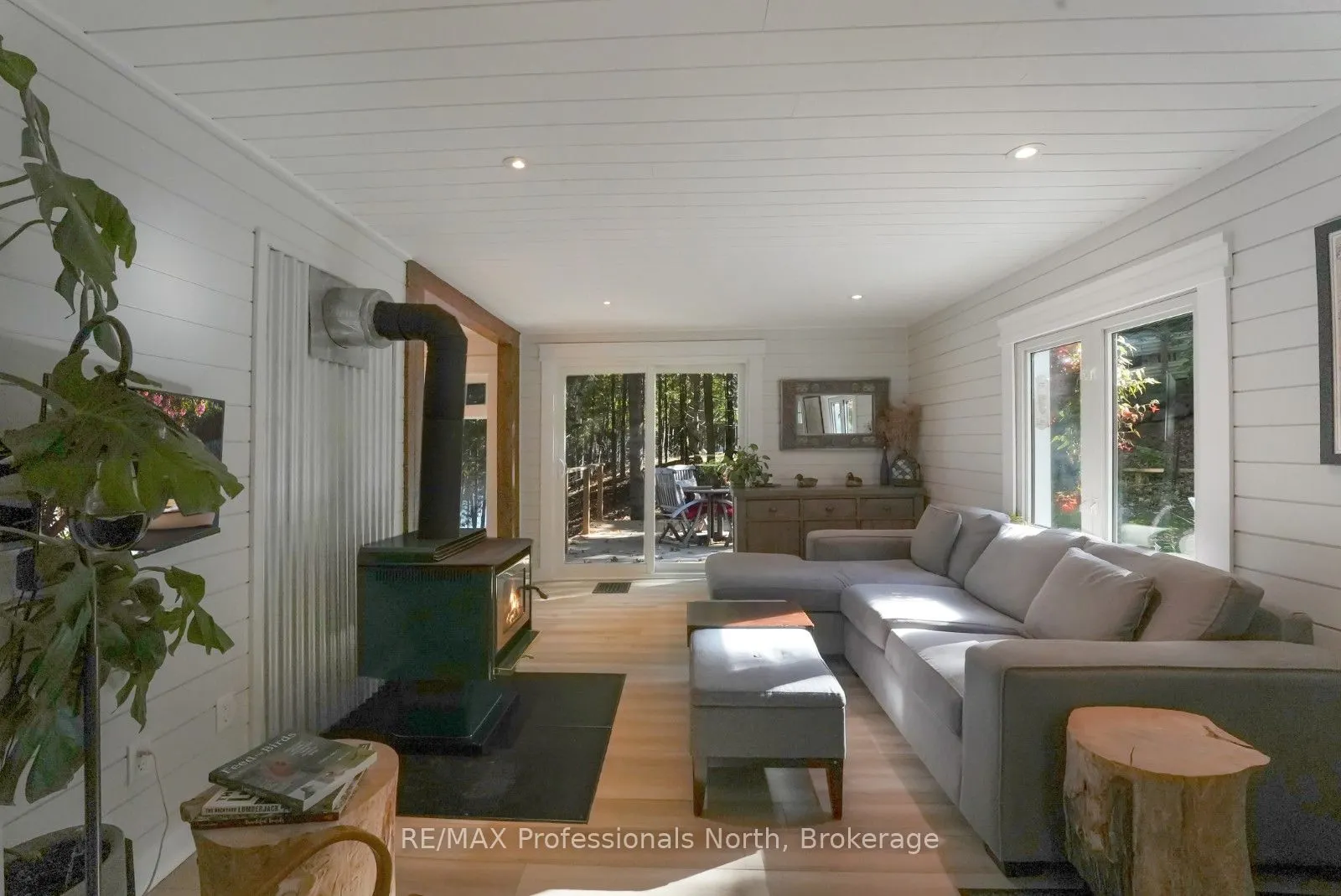1005 Osgoode Road