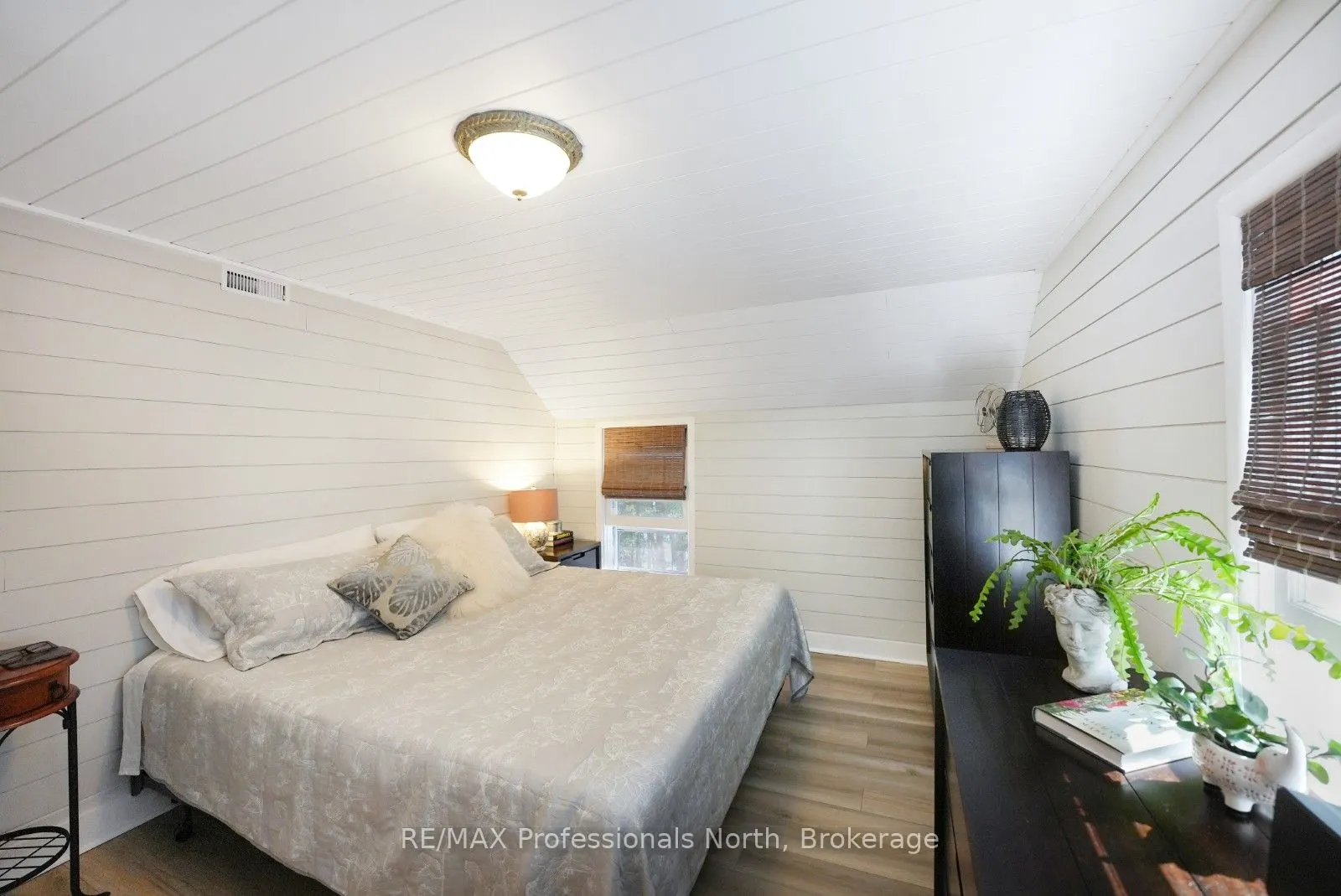 1005 Osgoode Road