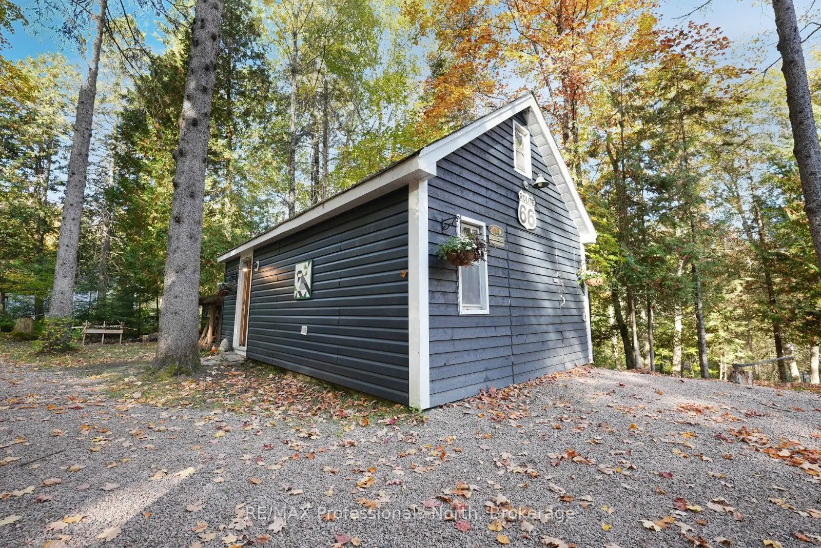 1005 Osgoode Road