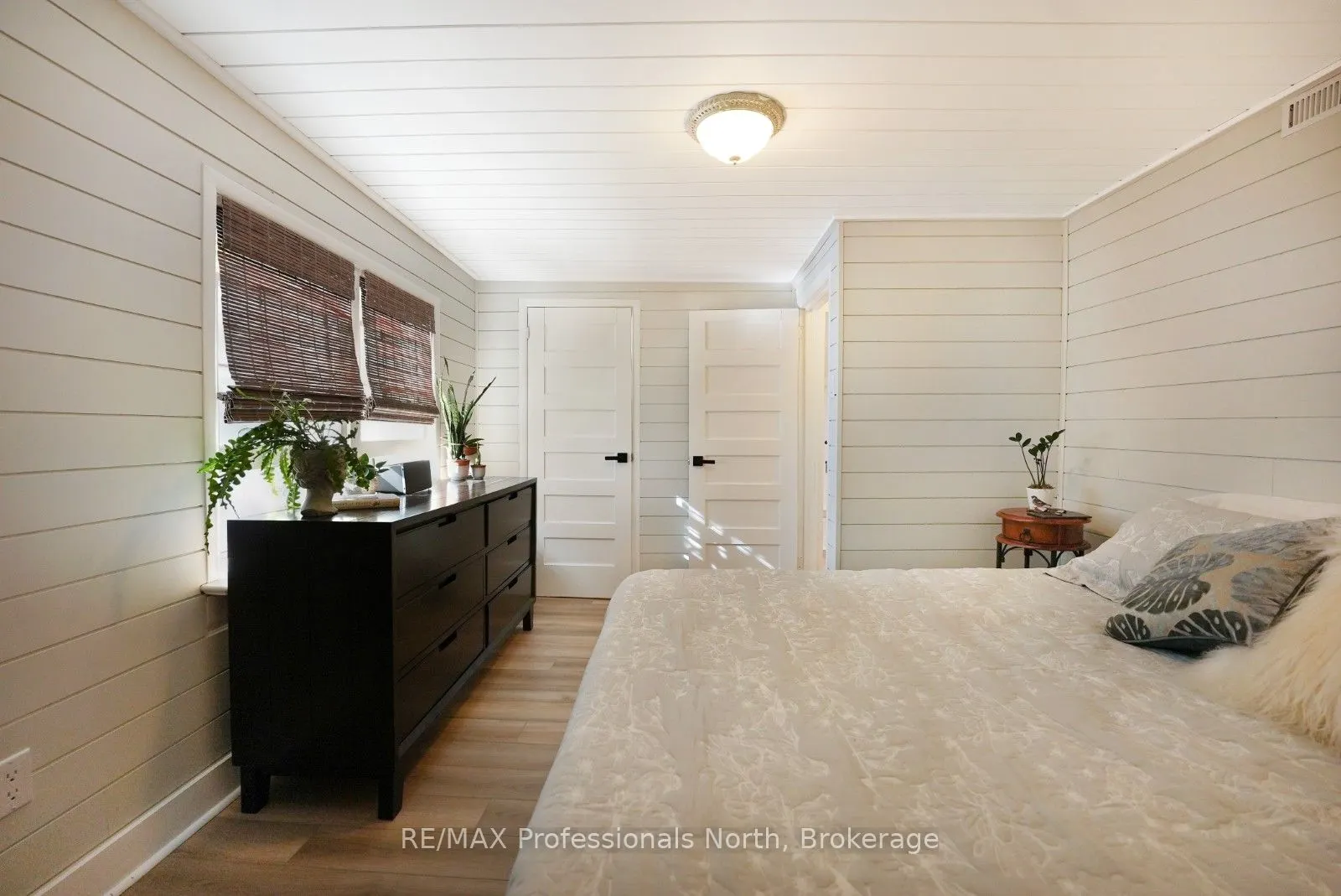1005 Osgoode Road