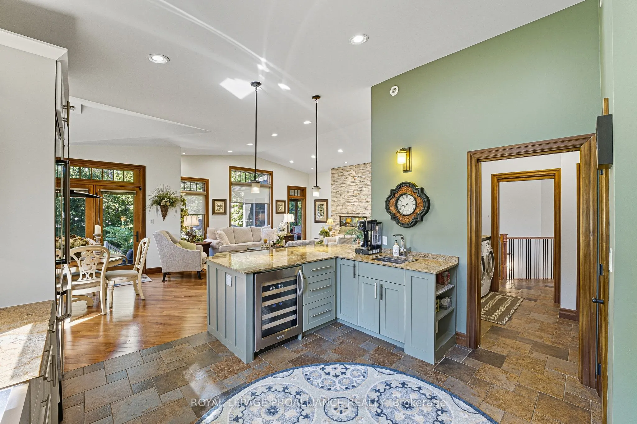 6 Birch Court