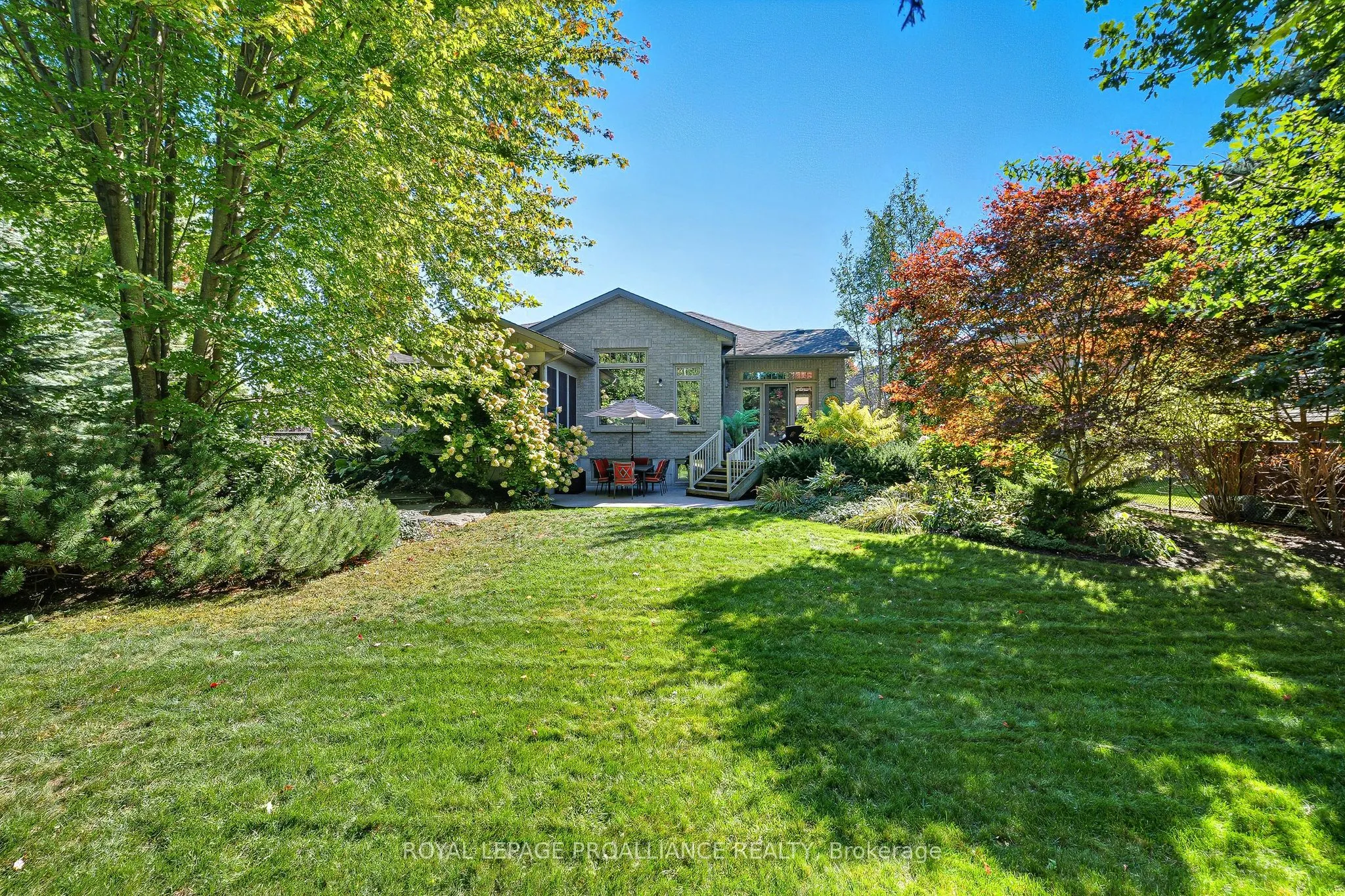 6 Birch Court