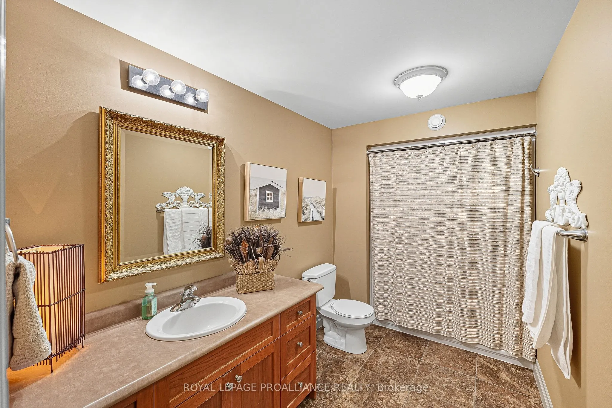 6 Birch Court