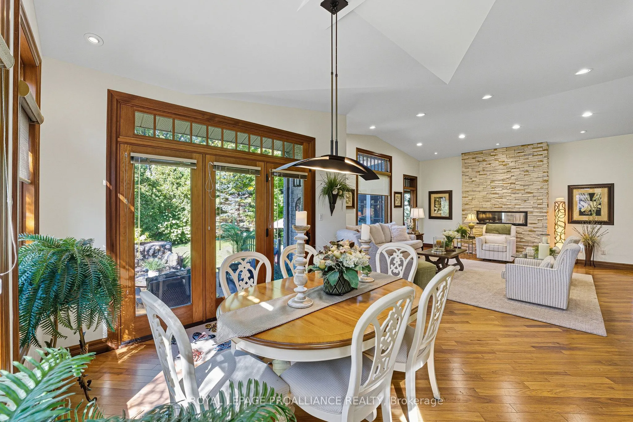6 Birch Court
