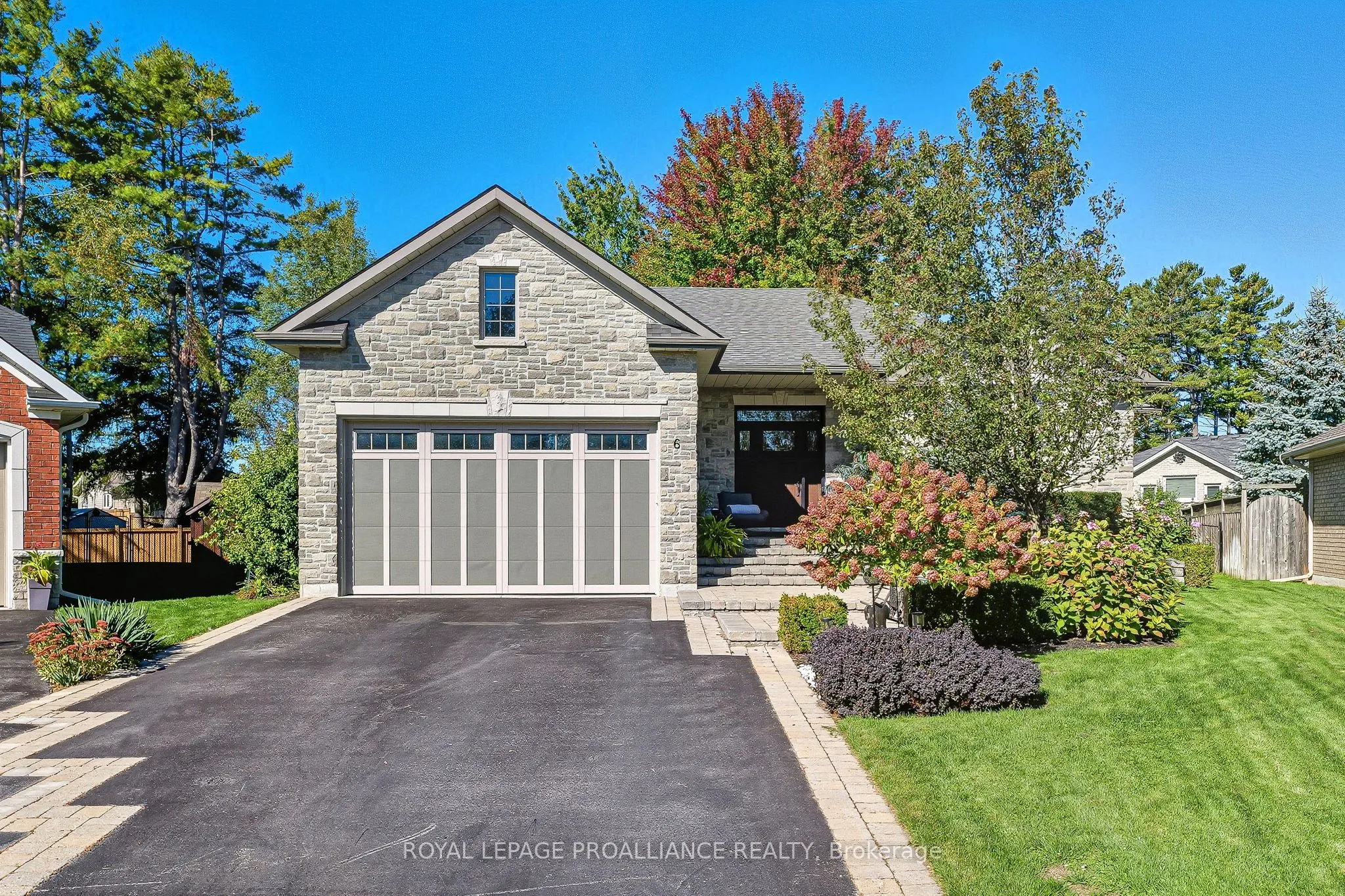 6 Birch Court