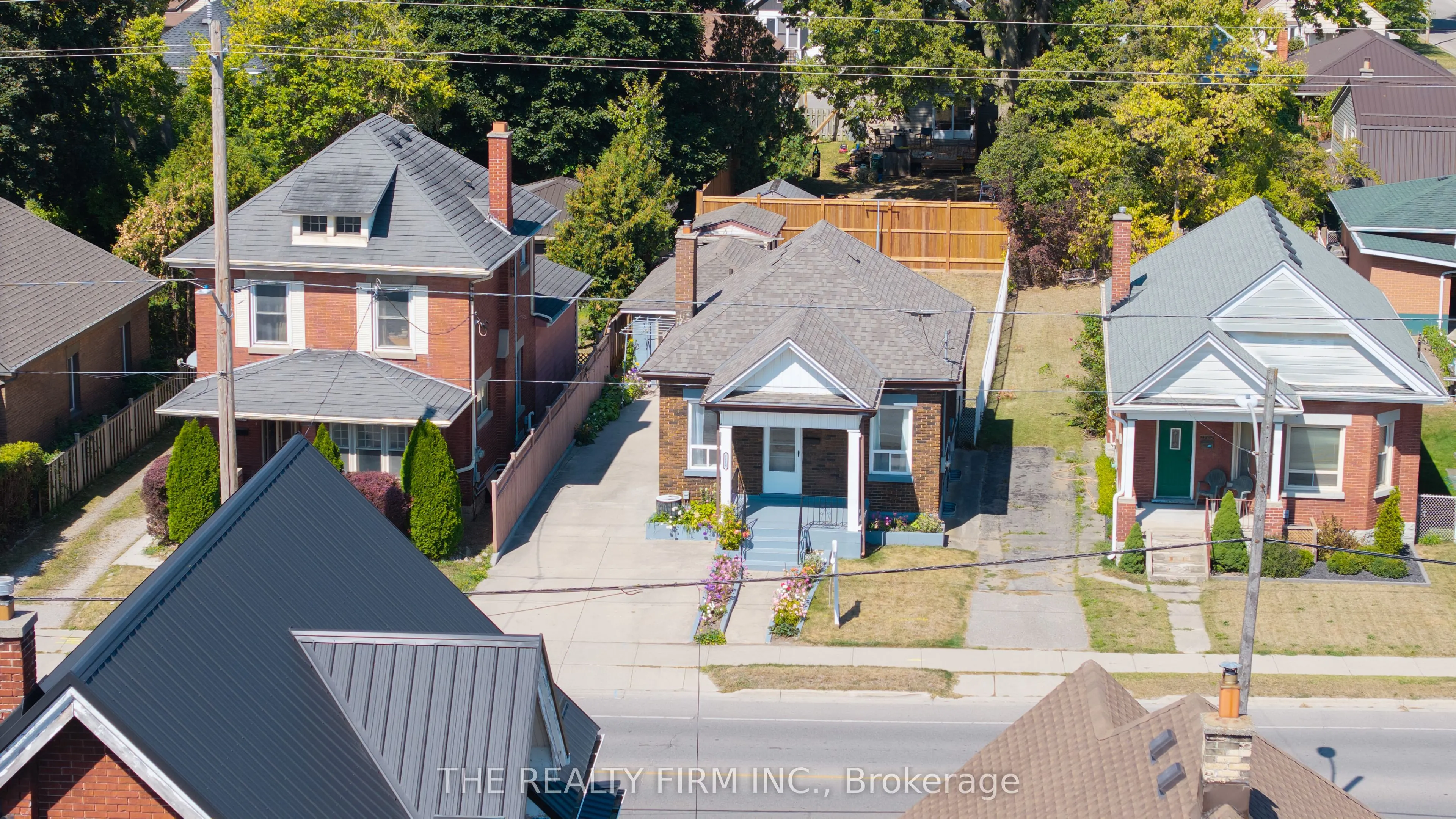 1118 Trafalgar Street