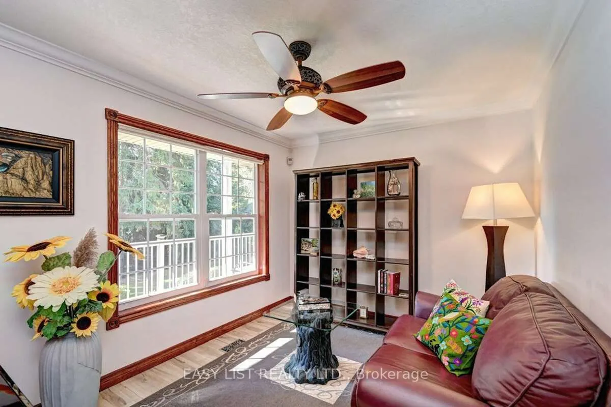 527 River Road