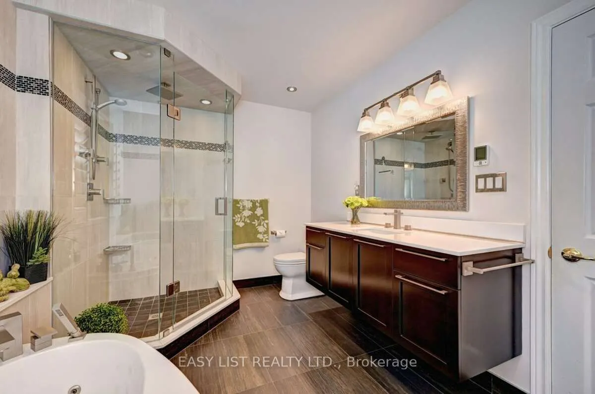 527 River Road